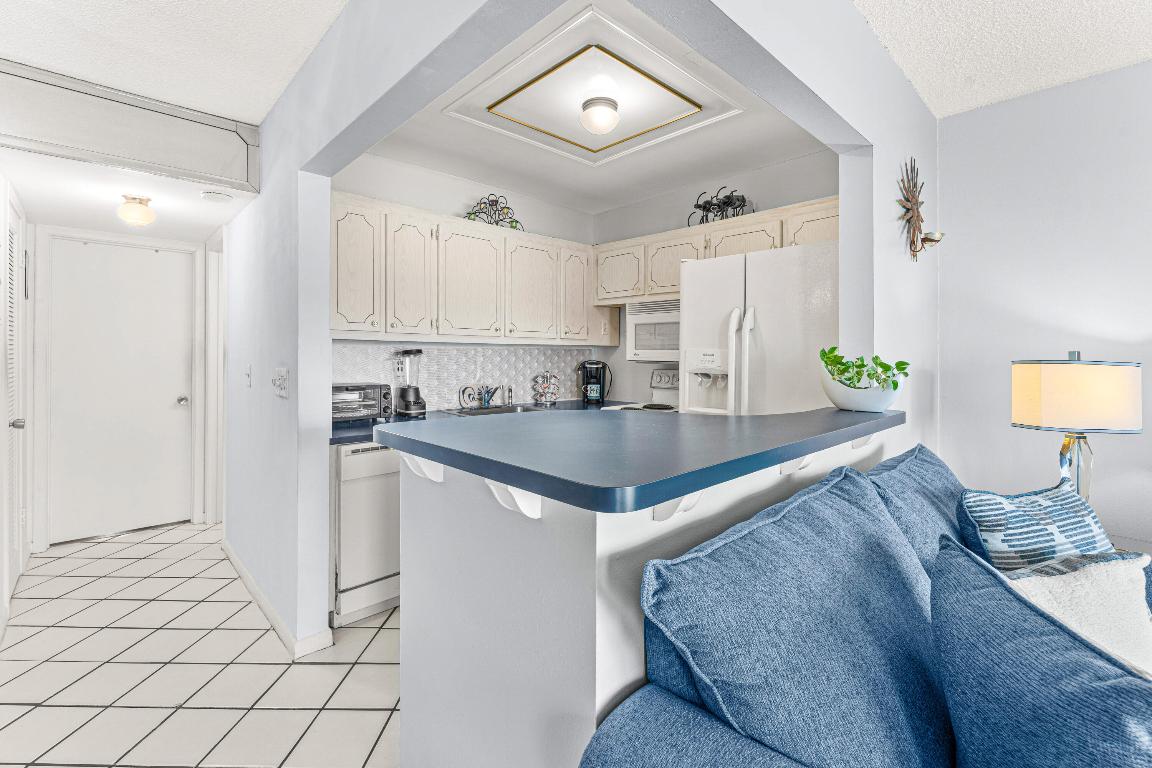 SHEFFIELD CONDOS A TO Q - Residential