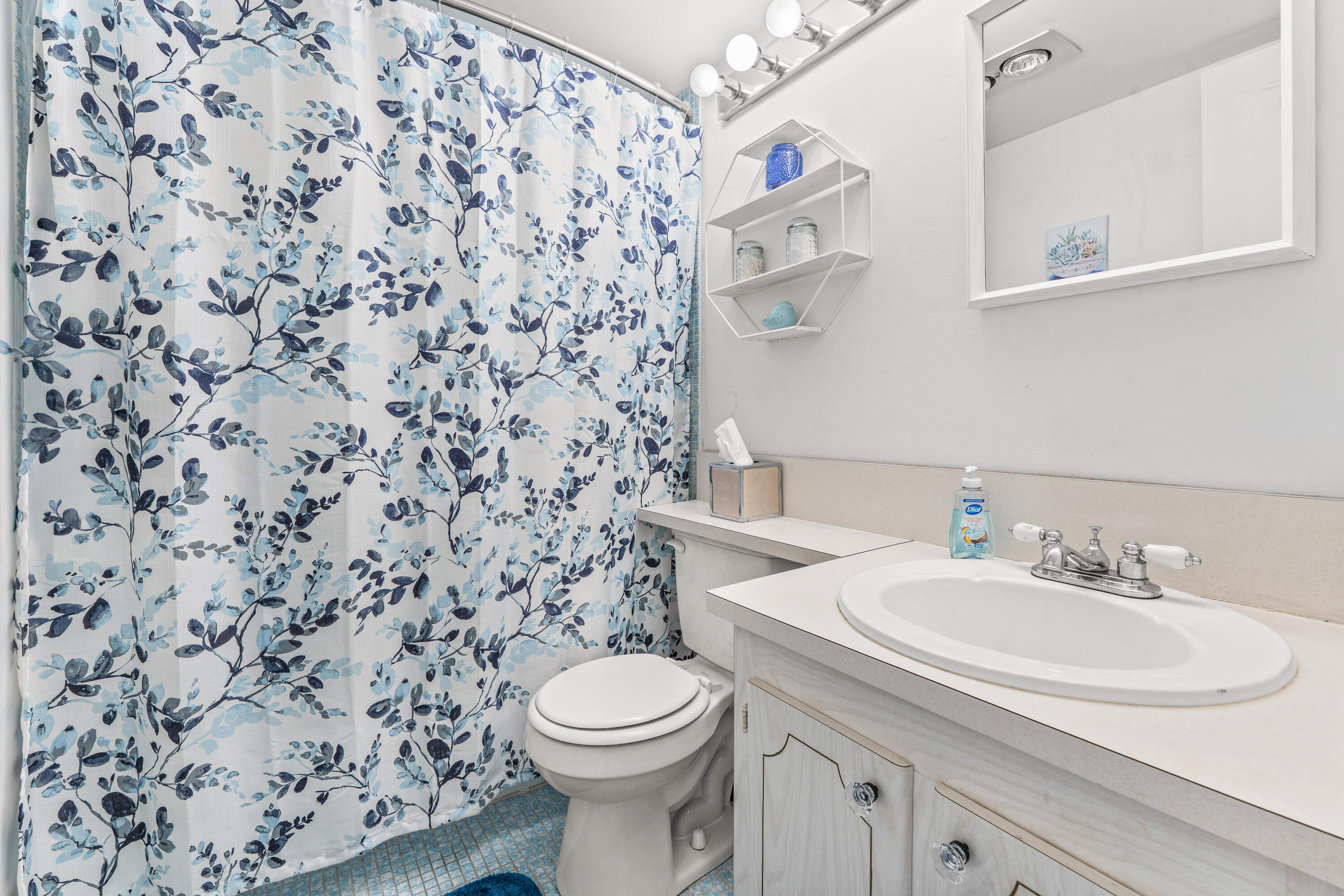 SHEFFIELD CONDOS A TO Q - Residential