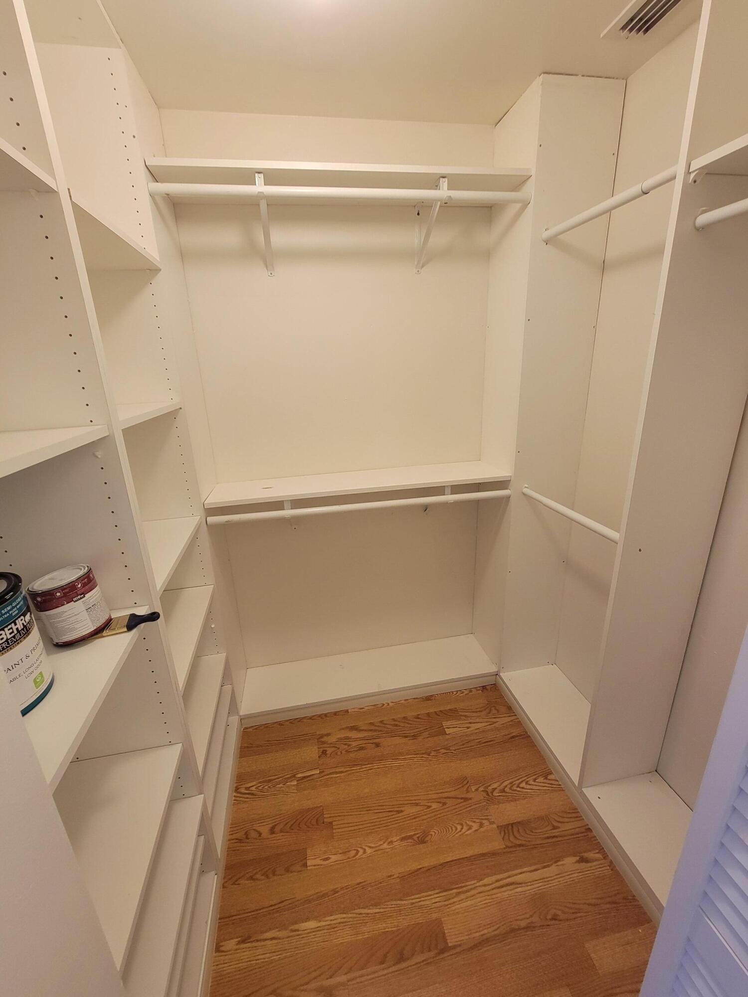 INDIAN CREEK PH 1 - Residential Lease