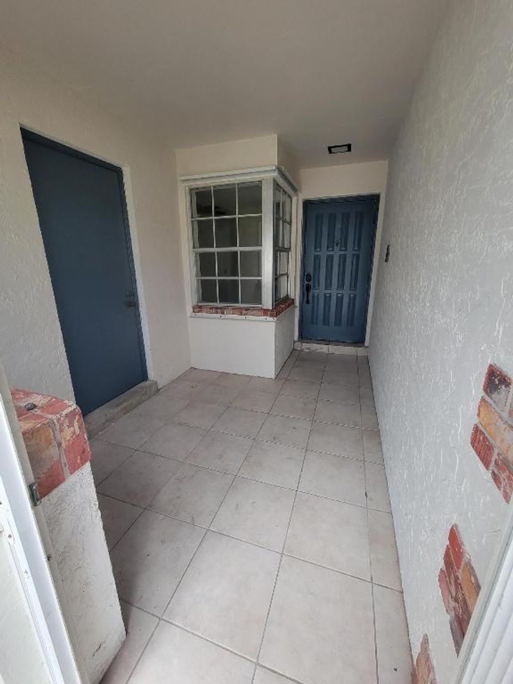 Photo of 104 Arrowhead Circle, Jupiter, FL 33458 (MLS # R11131541)