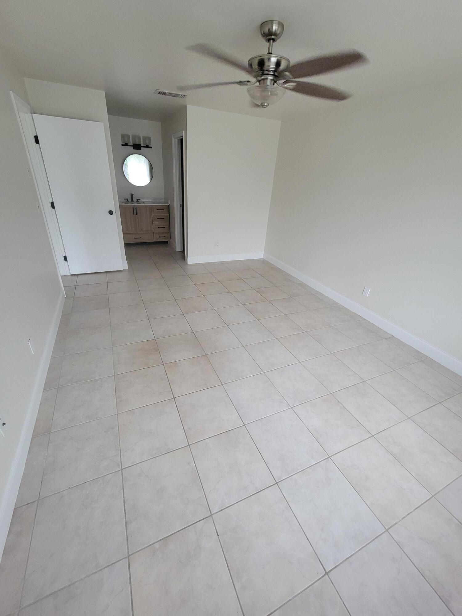 INDIAN CREEK PH 1 - Residential Lease