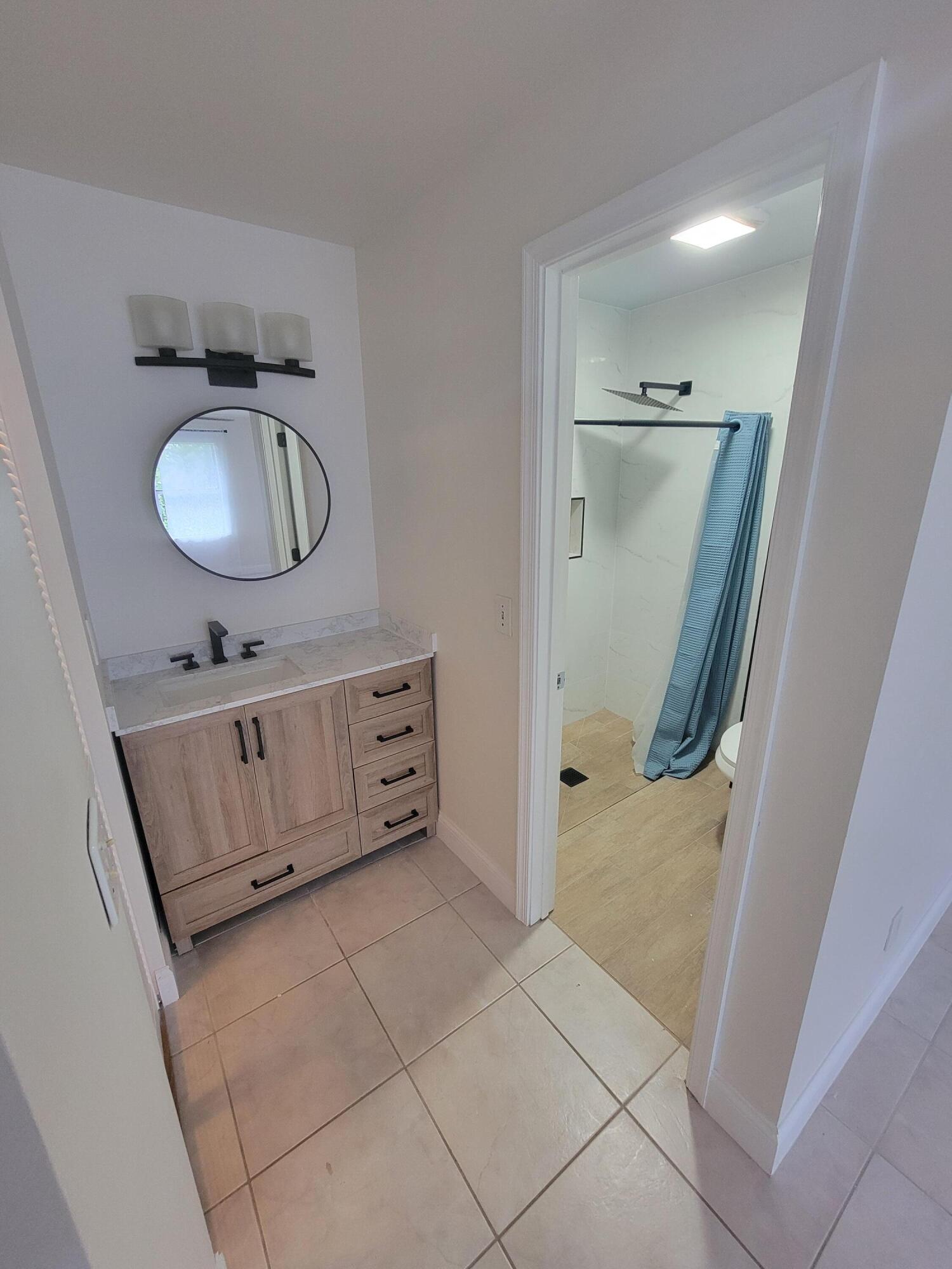 INDIAN CREEK PH 1 - Residential Lease