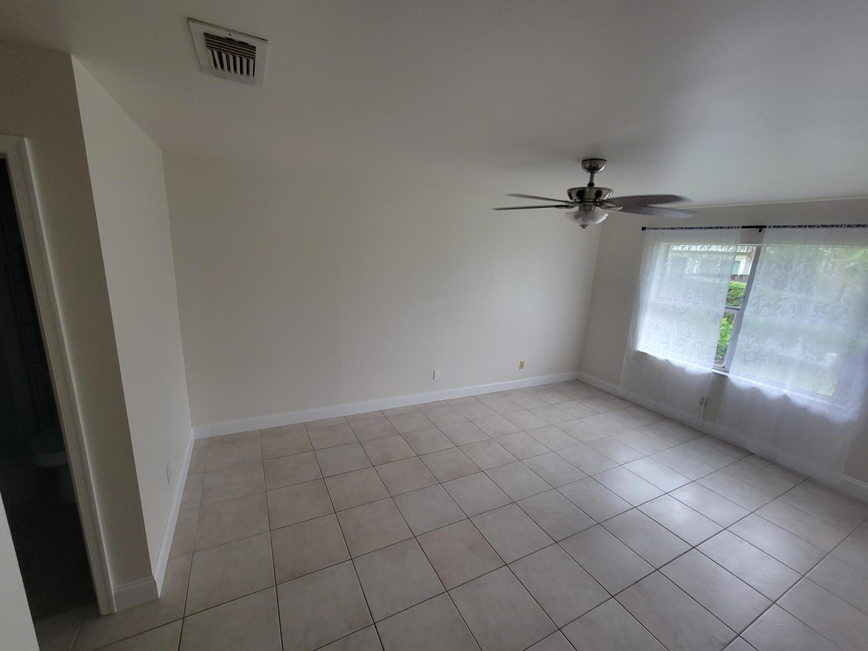 INDIAN CREEK PH 1 - Residential Lease