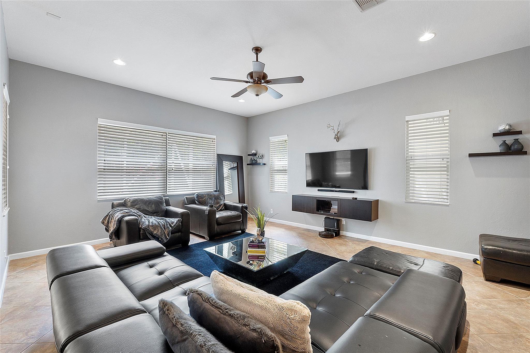 KNOLLWOOD PUD - Residential