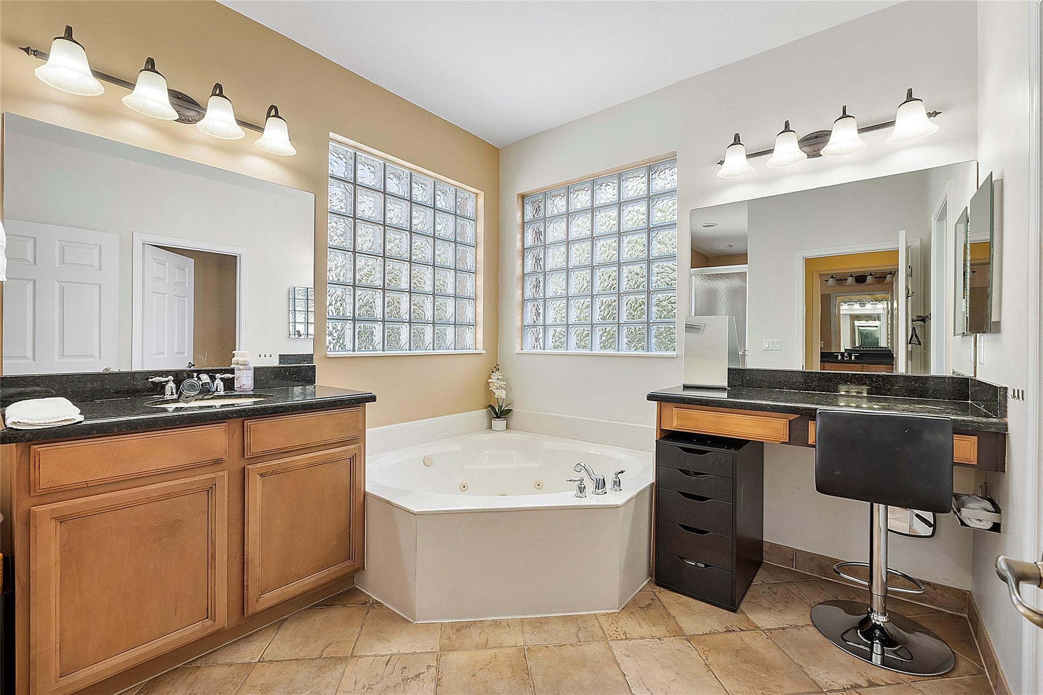 KNOLLWOOD PUD - Residential