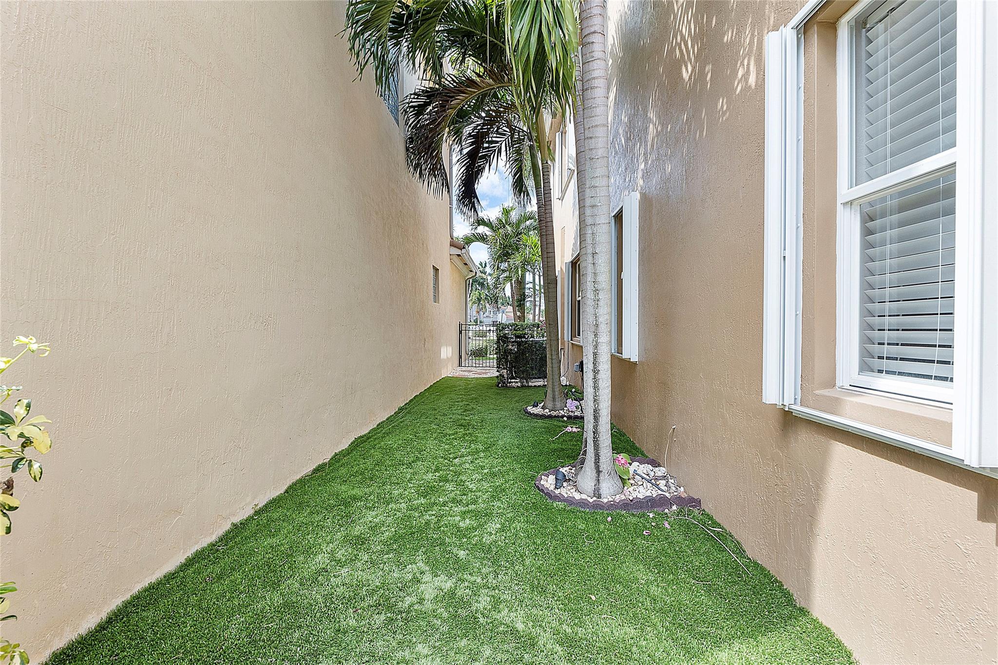 KNOLLWOOD PUD - Residential