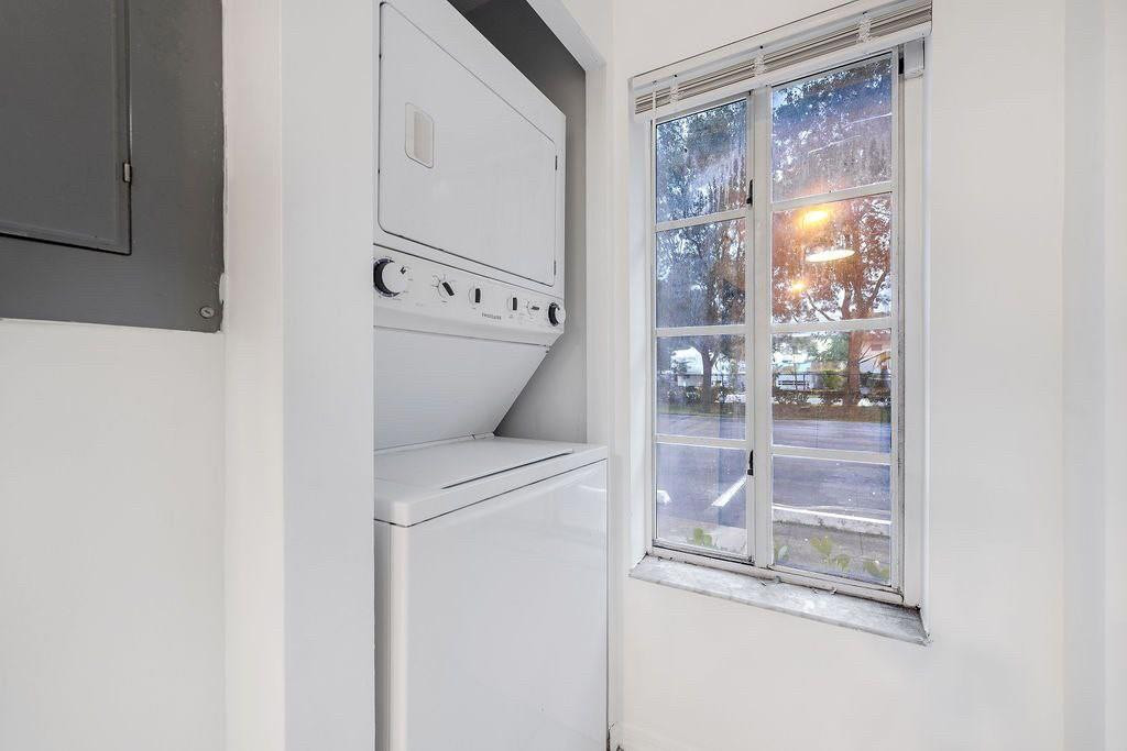 Sabal Palm Villas Condo - Residential Lease