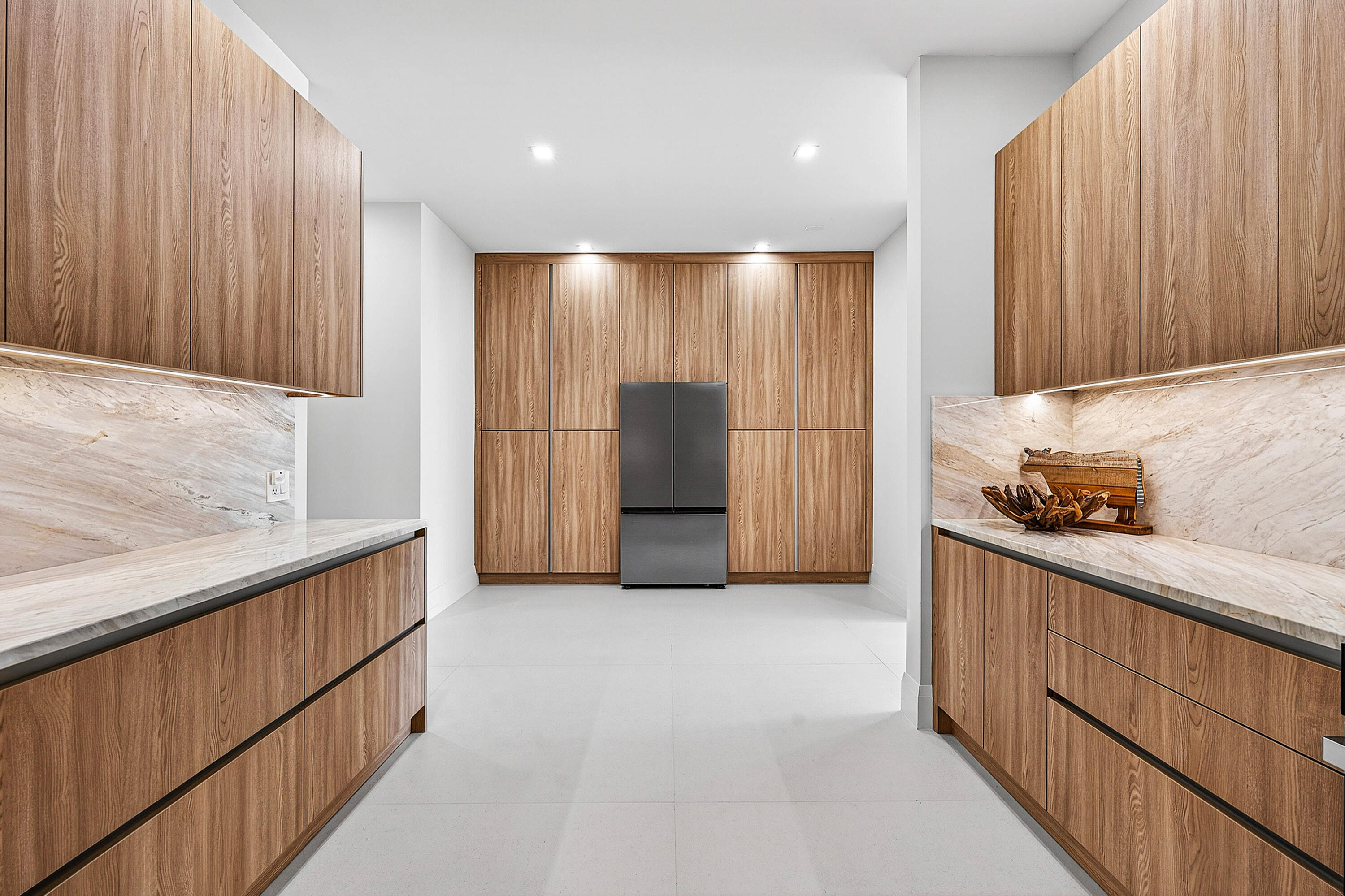 LAKE ESTATES - Residential