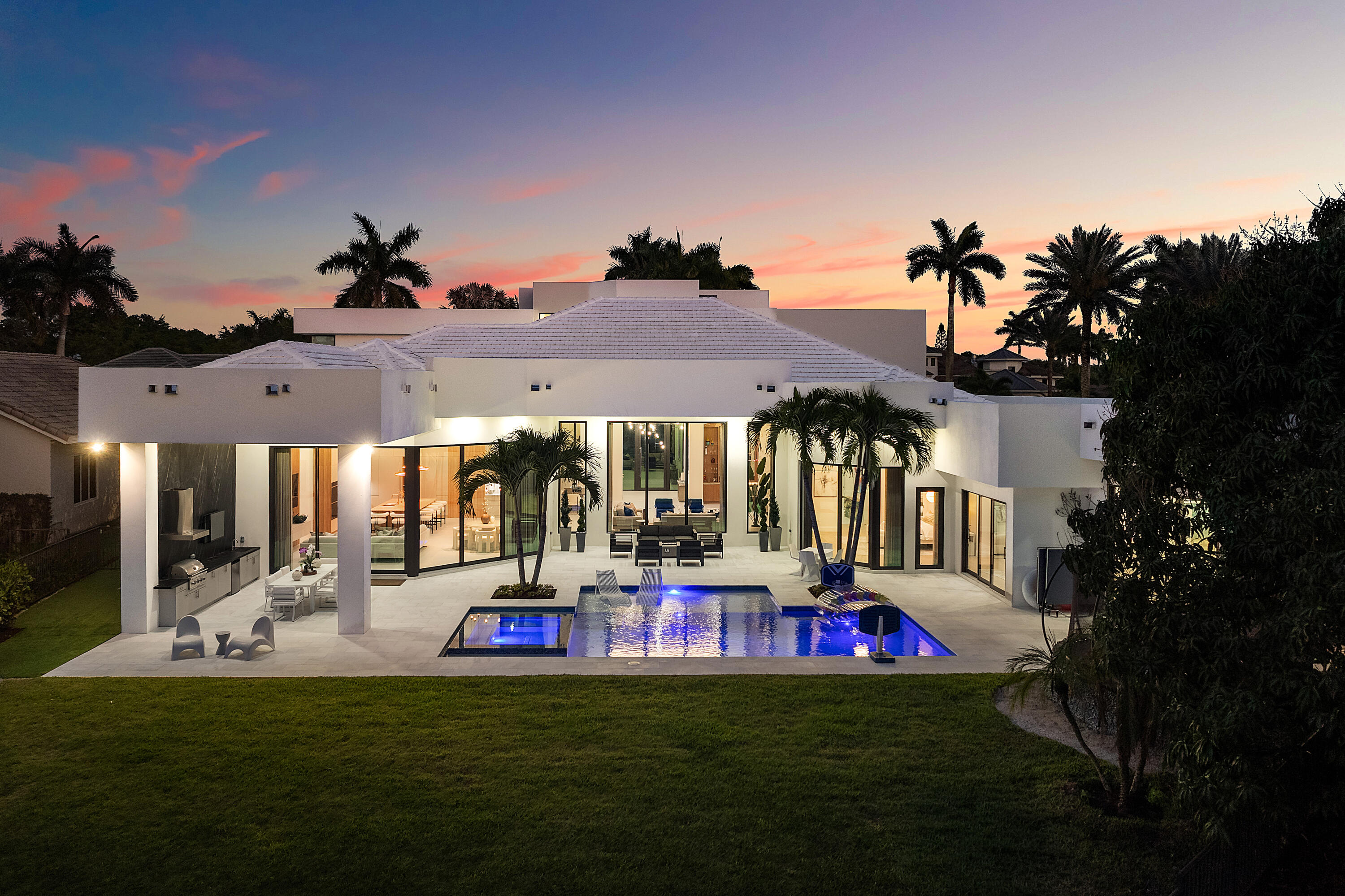 LAKE ESTATES - Residential