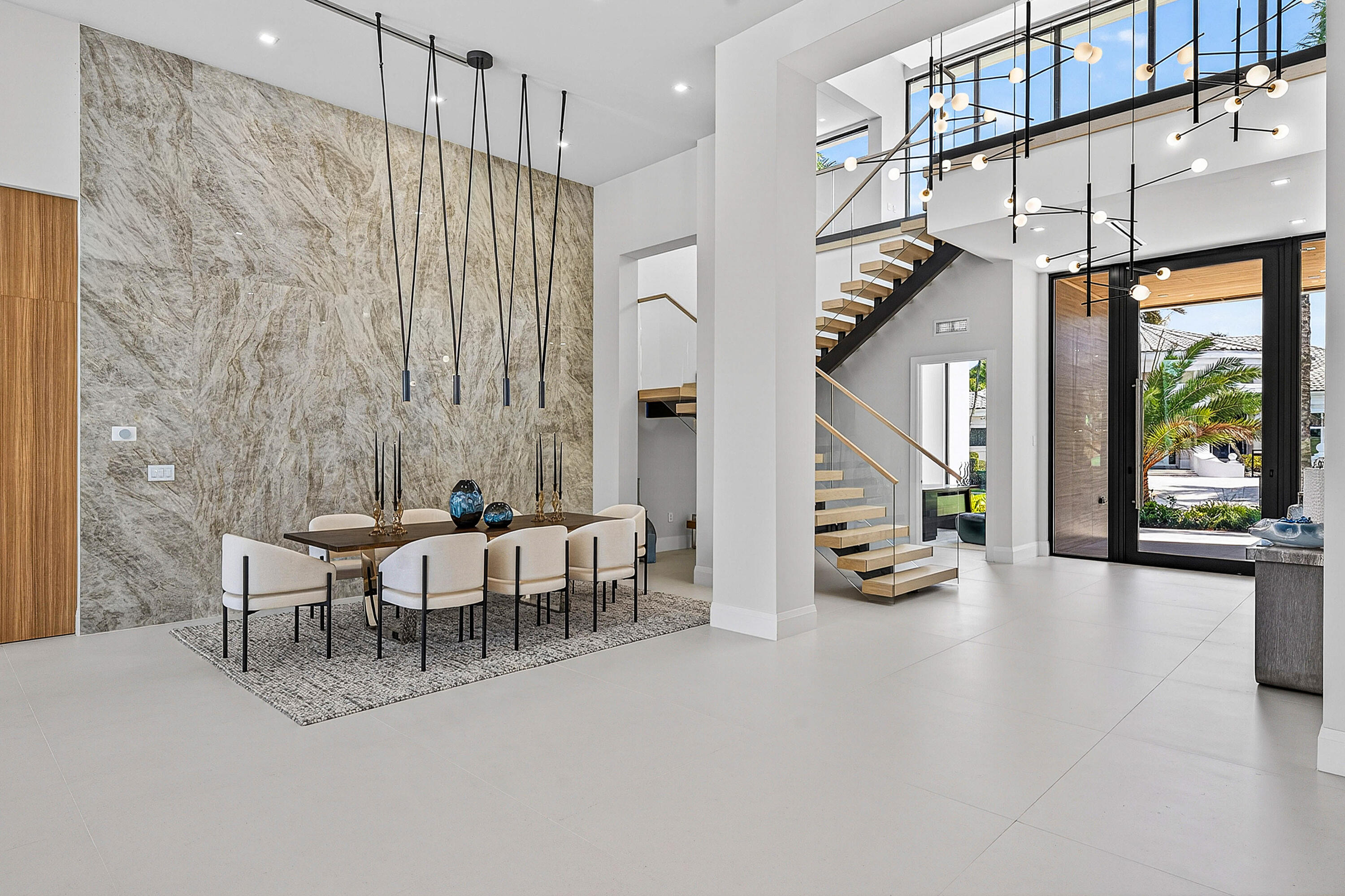 LAKE ESTATES - Residential