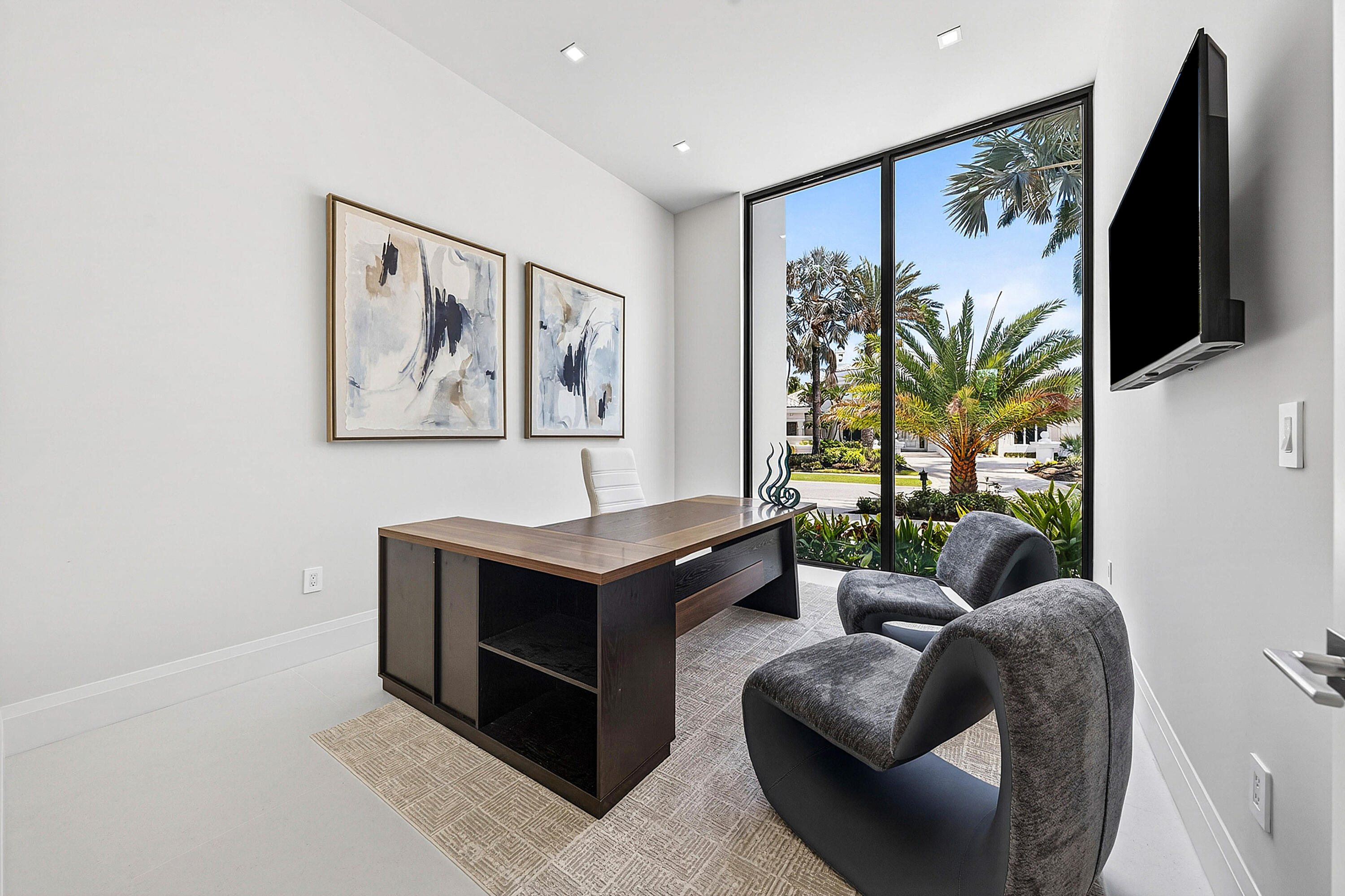 LAKE ESTATES - Residential