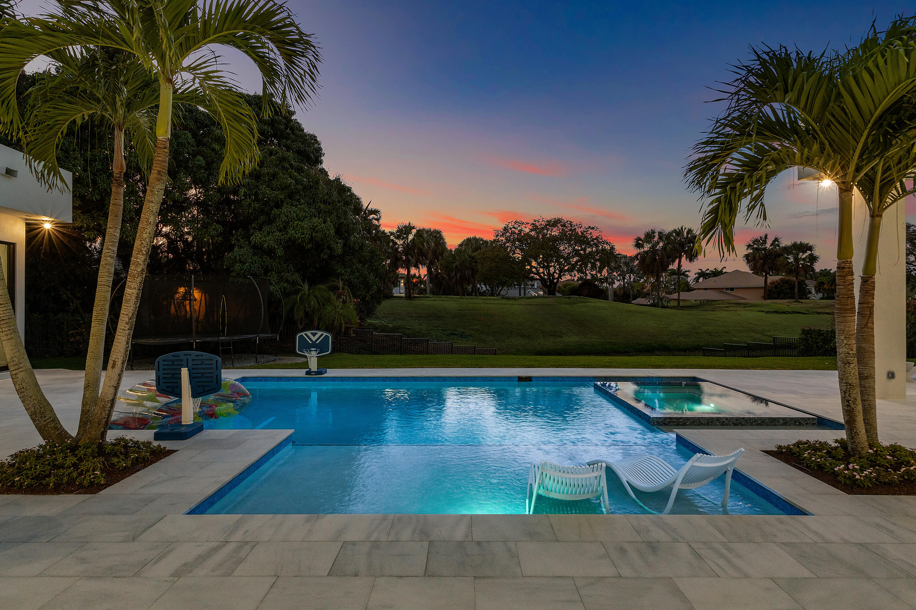 LAKE ESTATES - Residential