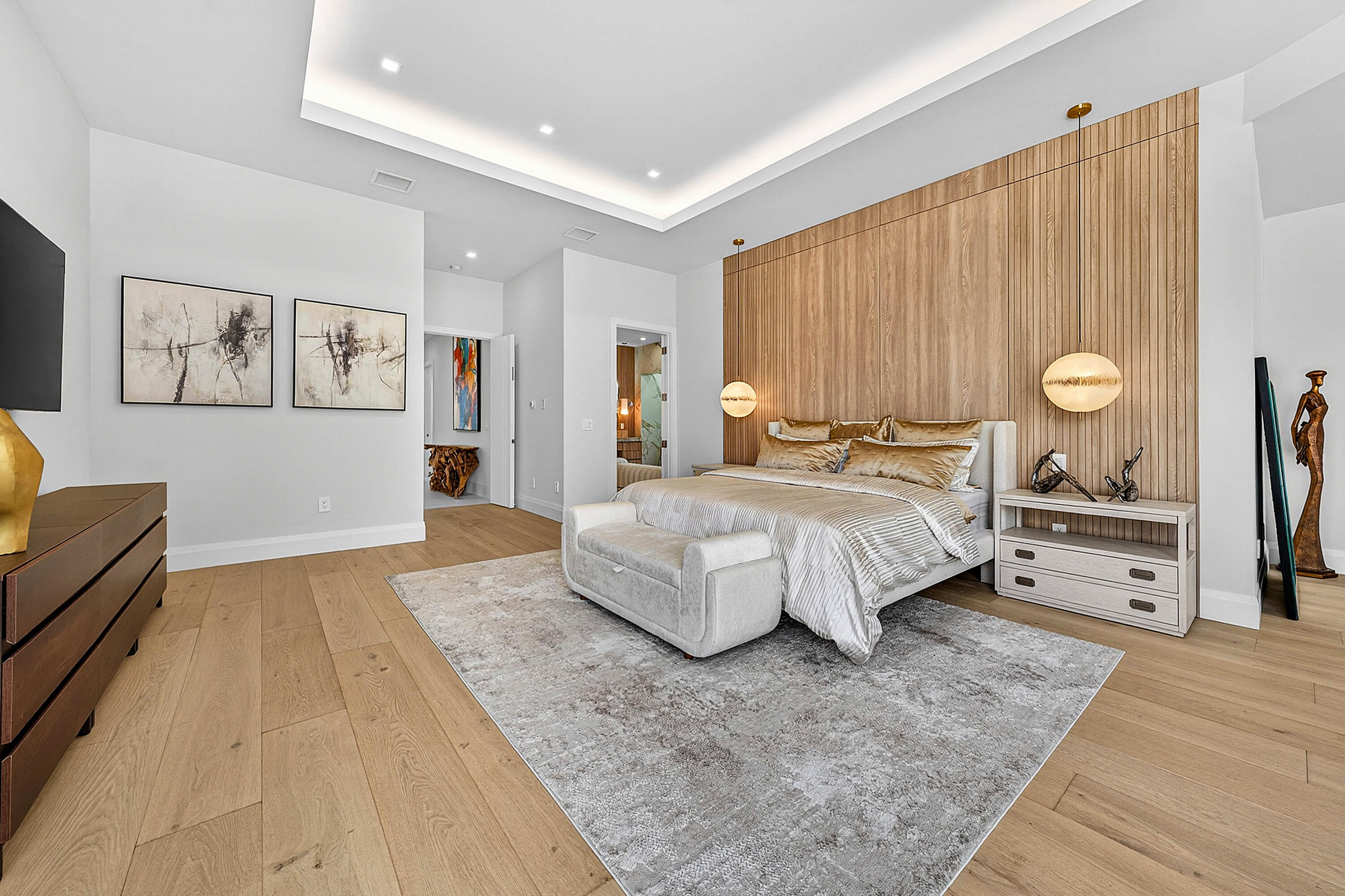 LAKE ESTATES - Residential