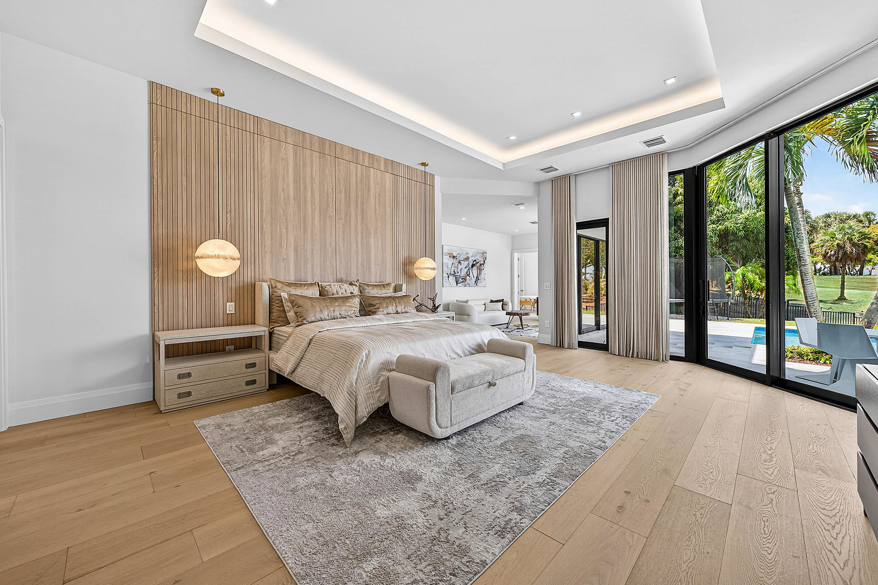 LAKE ESTATES - Residential