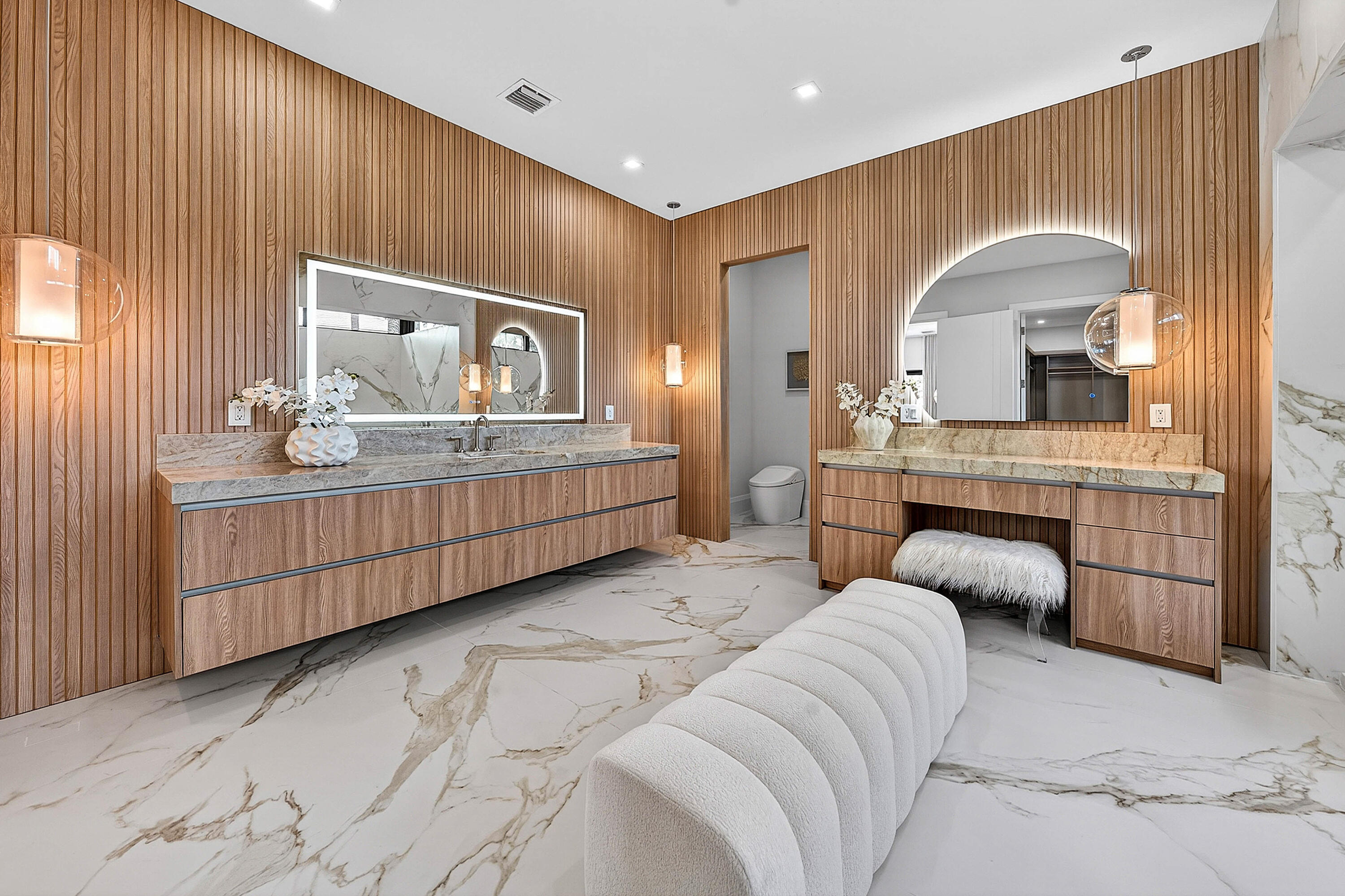 LAKE ESTATES - Residential