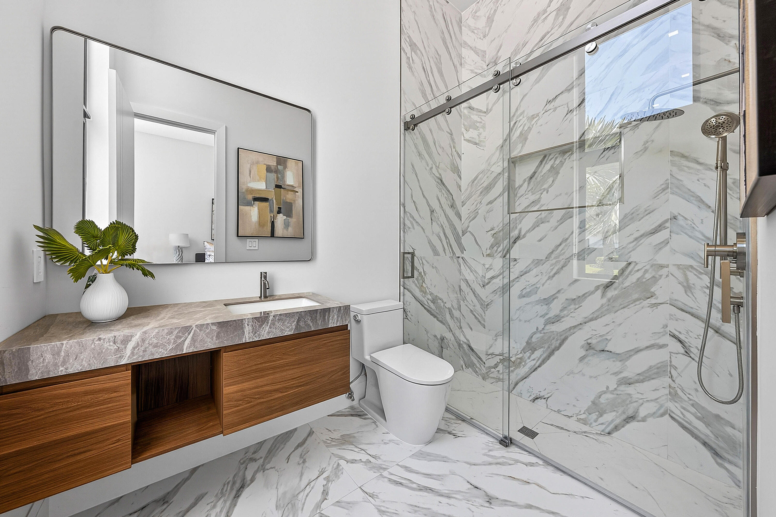 LAKE ESTATES - Residential