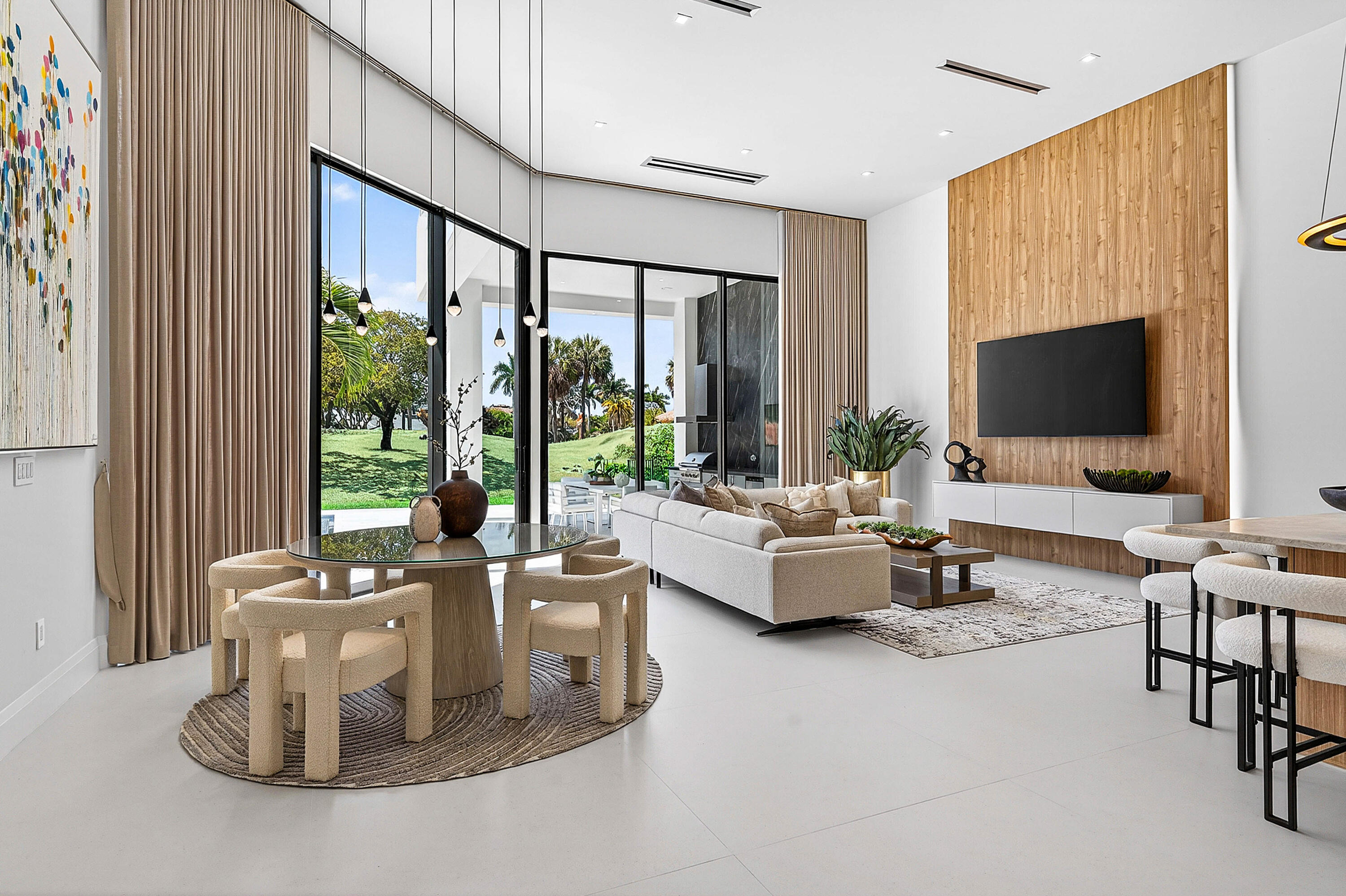 LAKE ESTATES - Residential