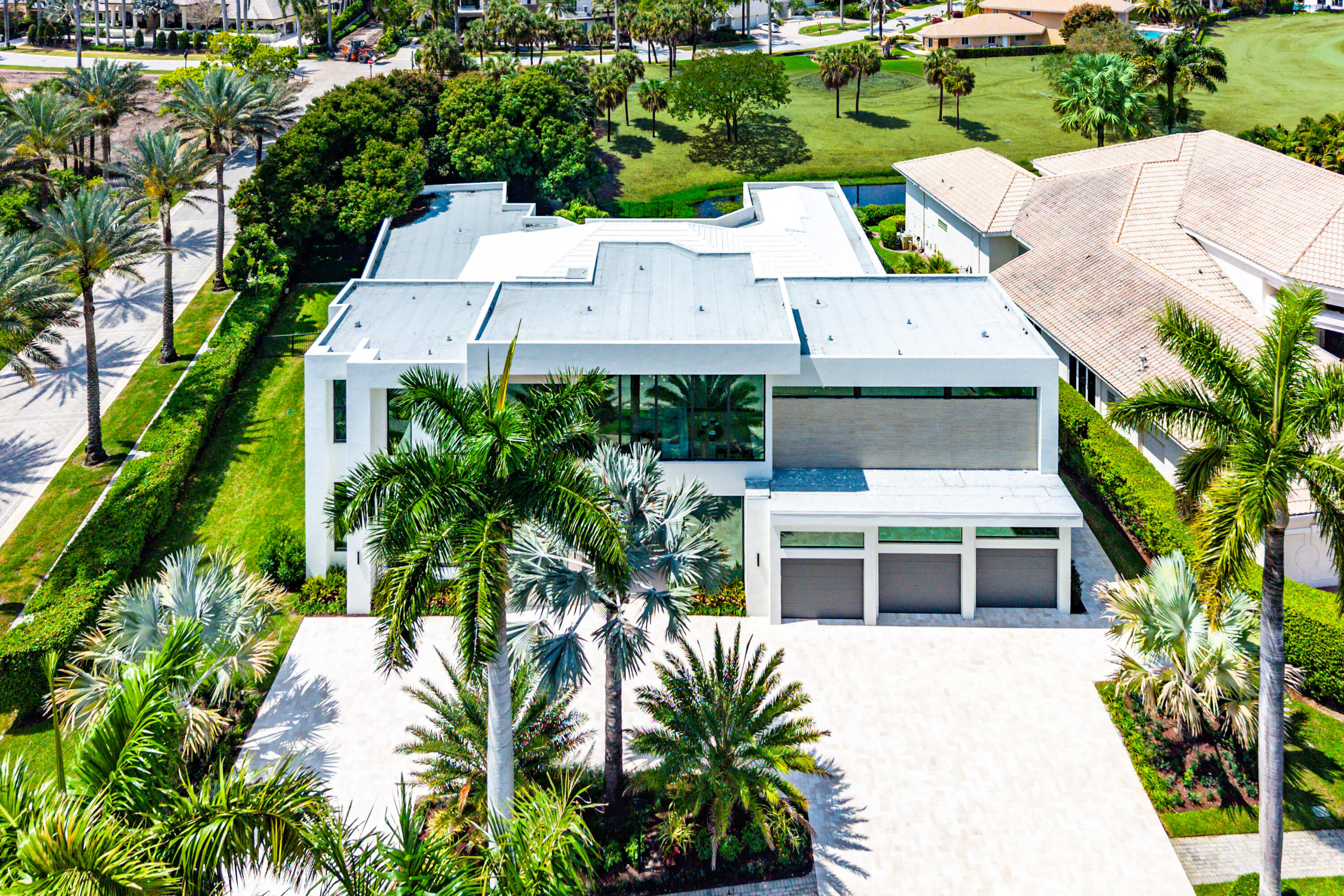 LAKE ESTATES - Residential