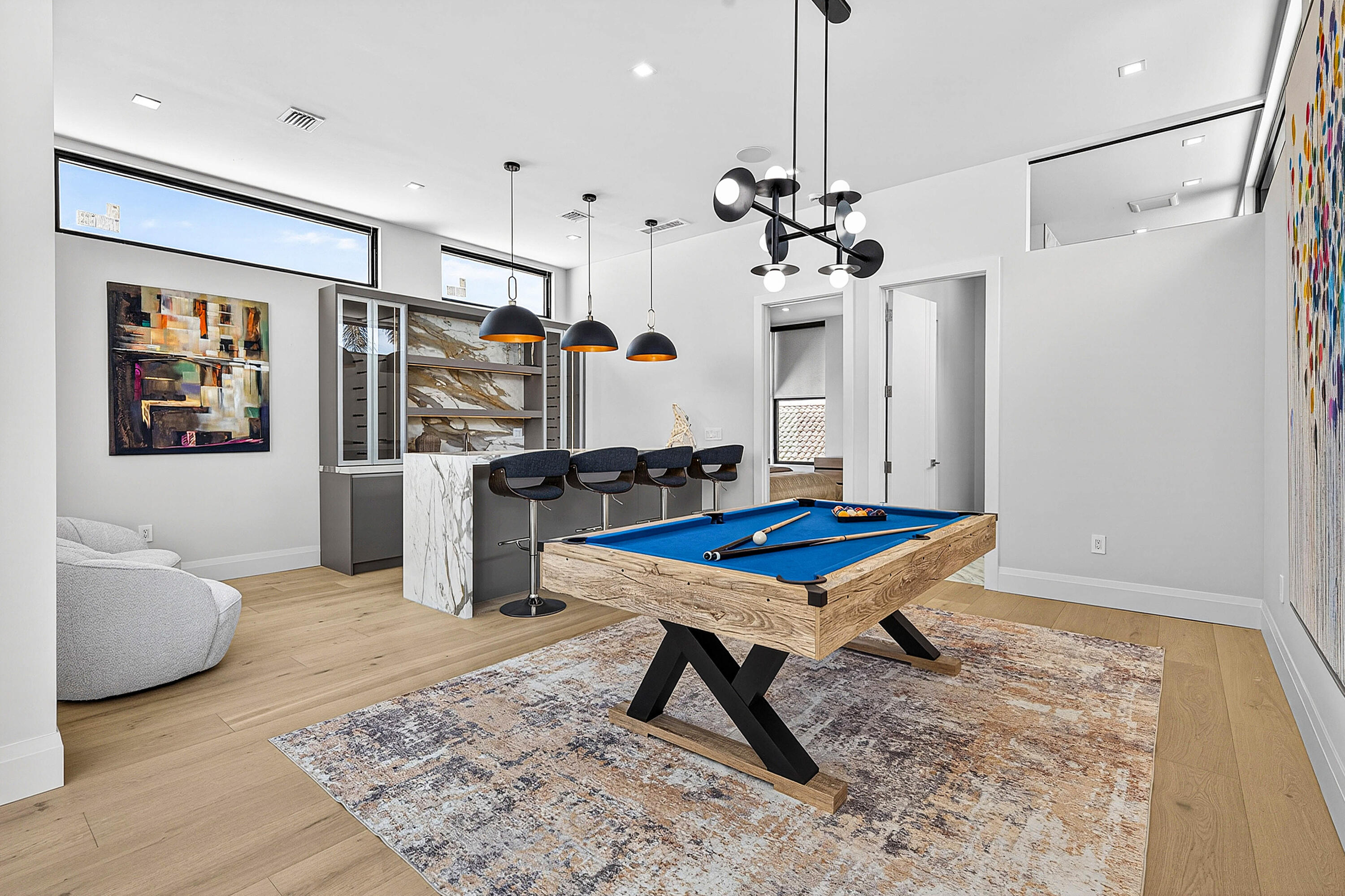 LAKE ESTATES - Residential