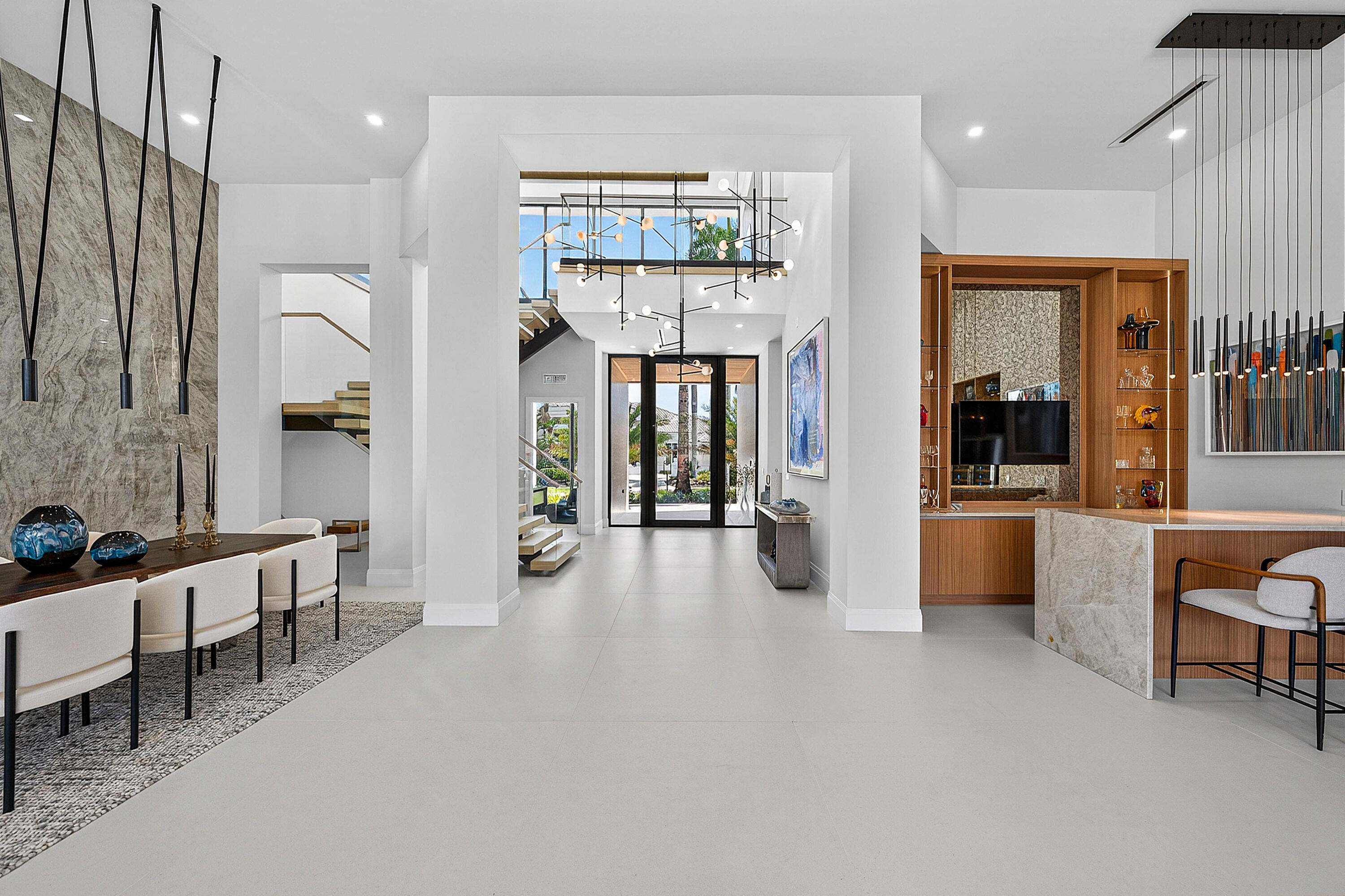 LAKE ESTATES - Residential