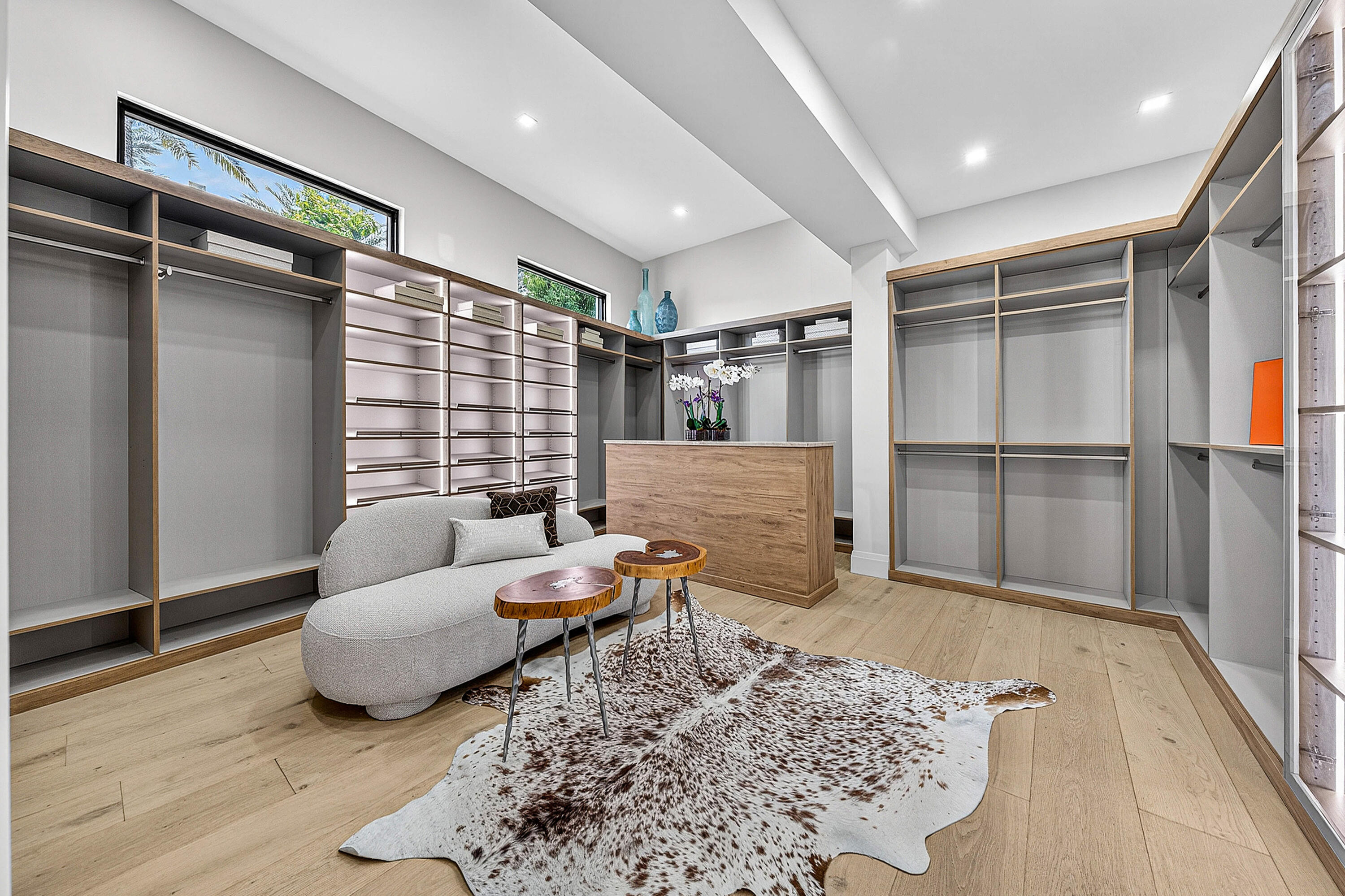 LAKE ESTATES - Residential