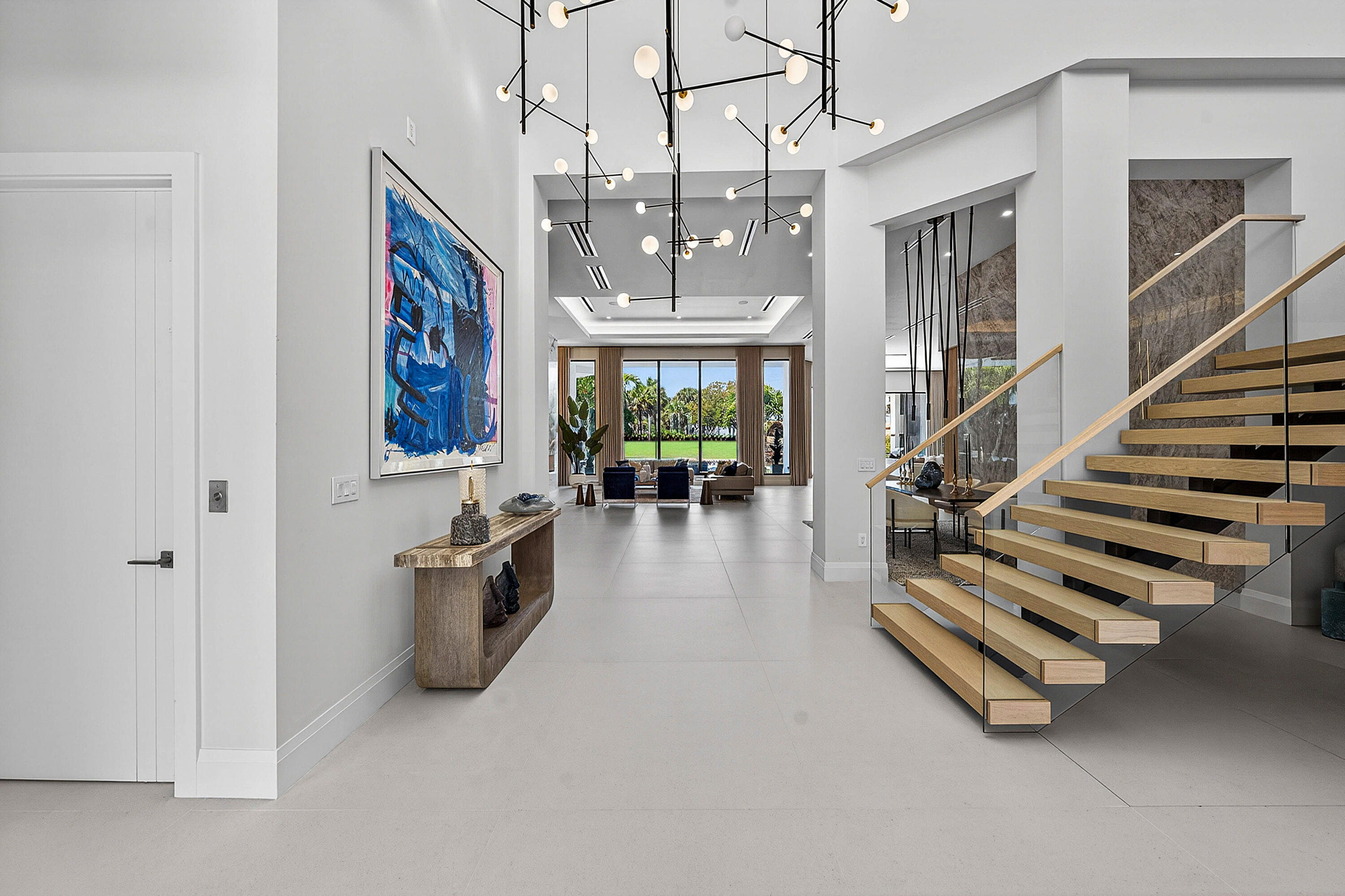 LAKE ESTATES - Residential