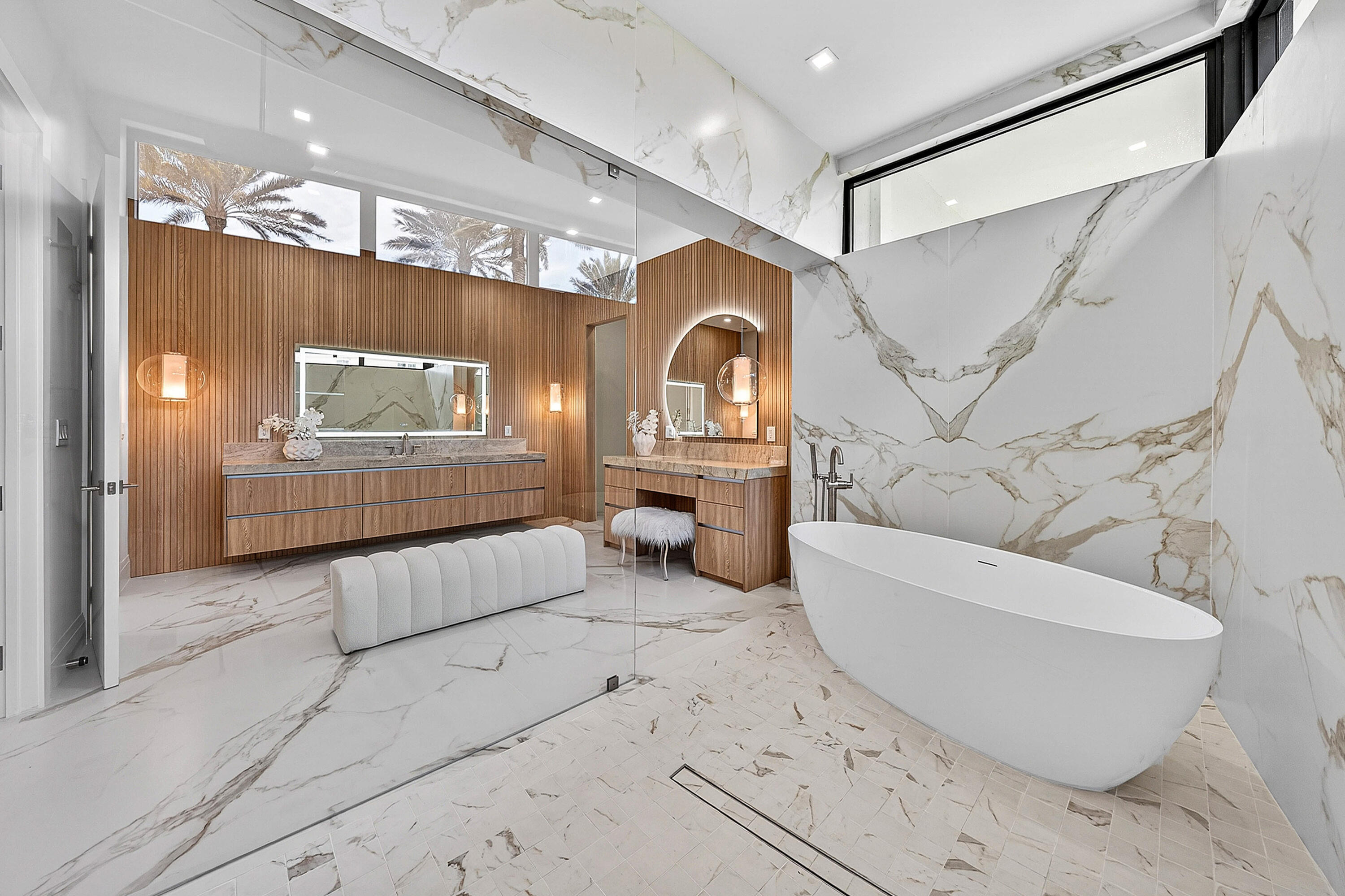 LAKE ESTATES - Residential