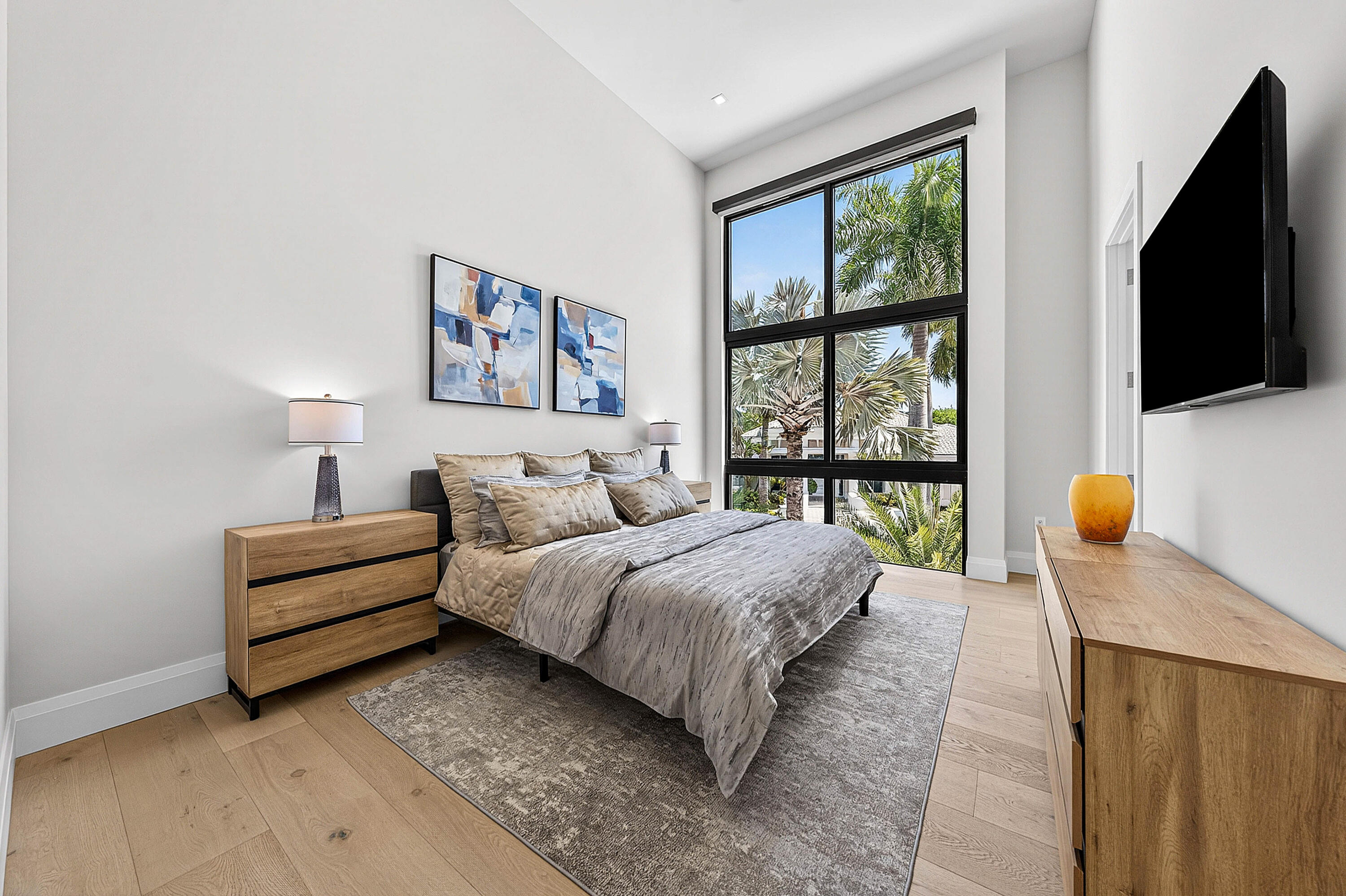 LAKE ESTATES - Residential