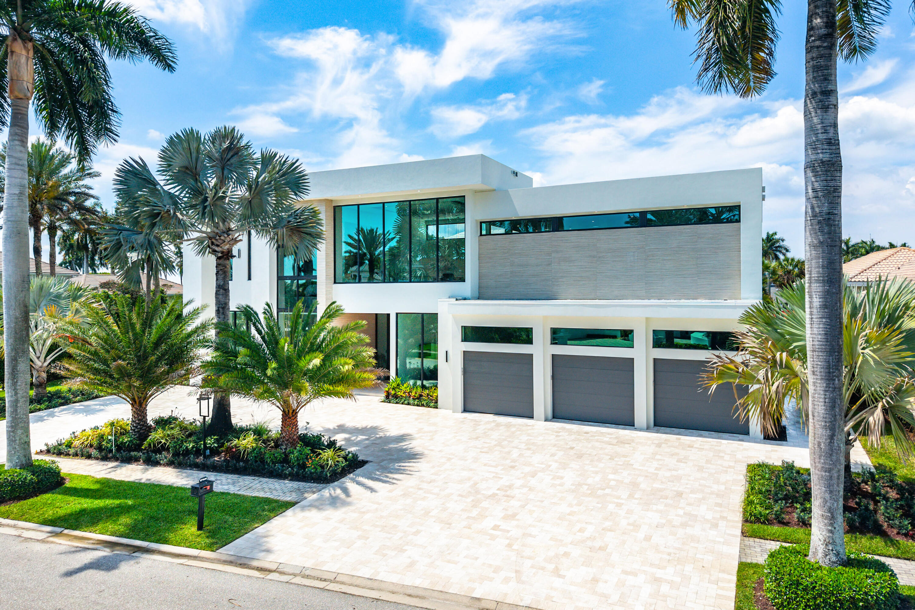 17699 Lake Estates Drive