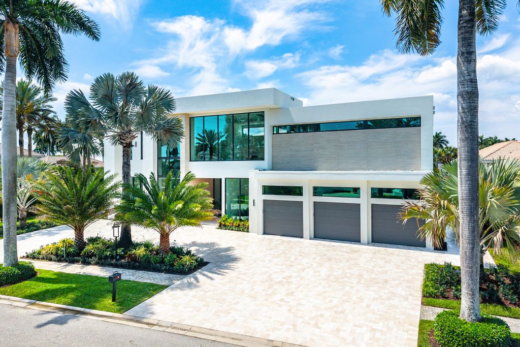 Photo of 17699 Lake Estates Drive, Boca Raton, FL 33496 (MLS # B26007876)