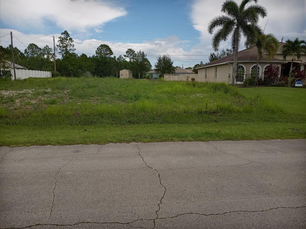 Photo of 1667 SW Pancoast Street, Port Saint Lucie, FL 34987 (MLS # R10737219)