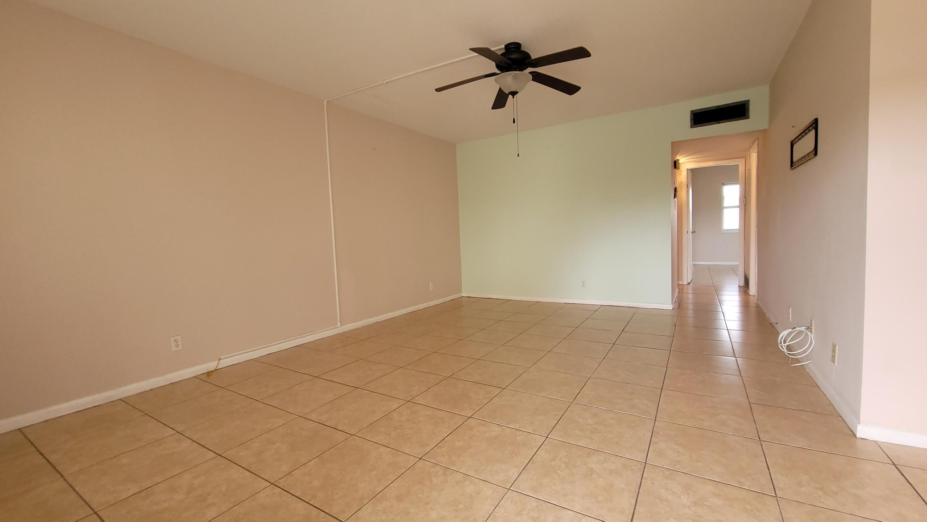 View photos, virtual tours, details... 208 EASTHAMPTON I