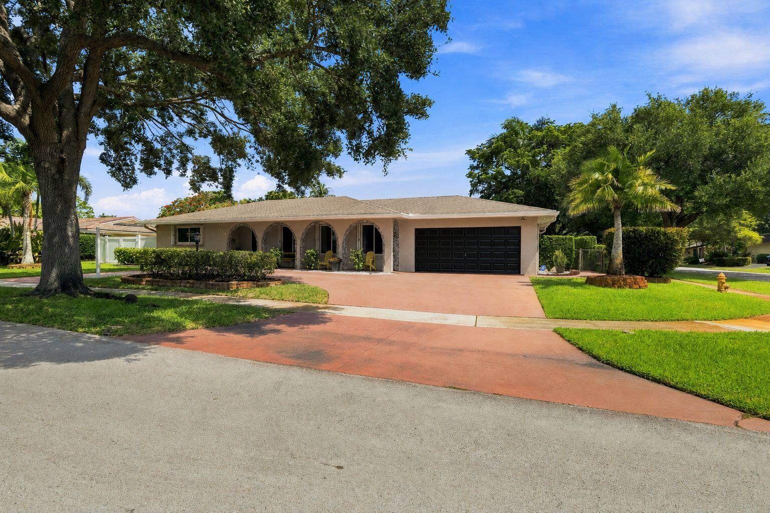 7381 SW 9TH Street