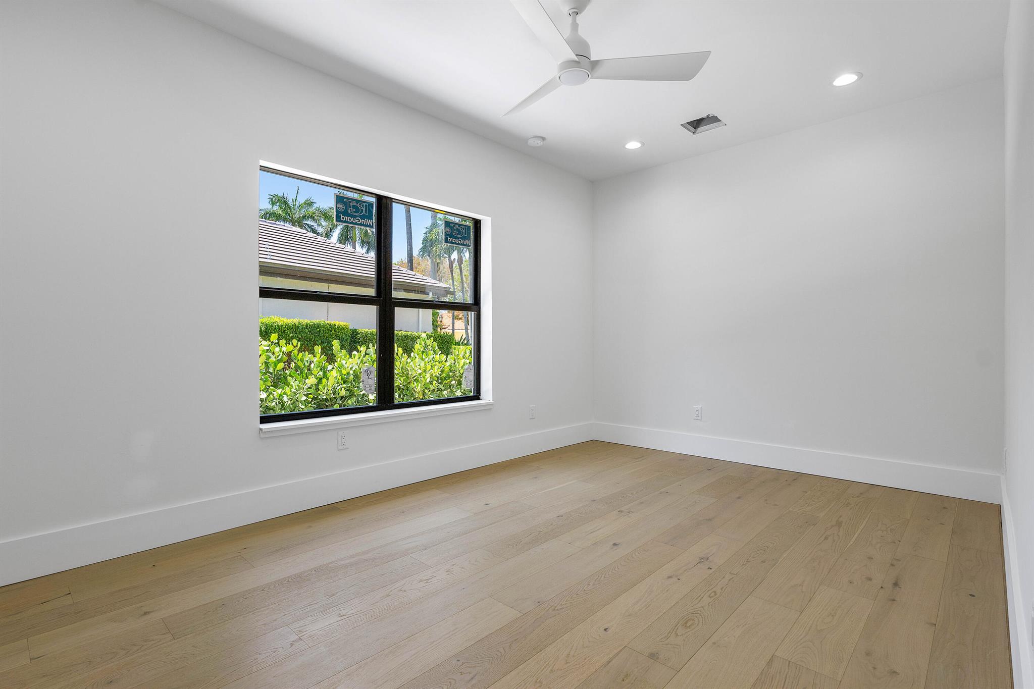 ST ANDREWS COUNTRY CLUB - Residential