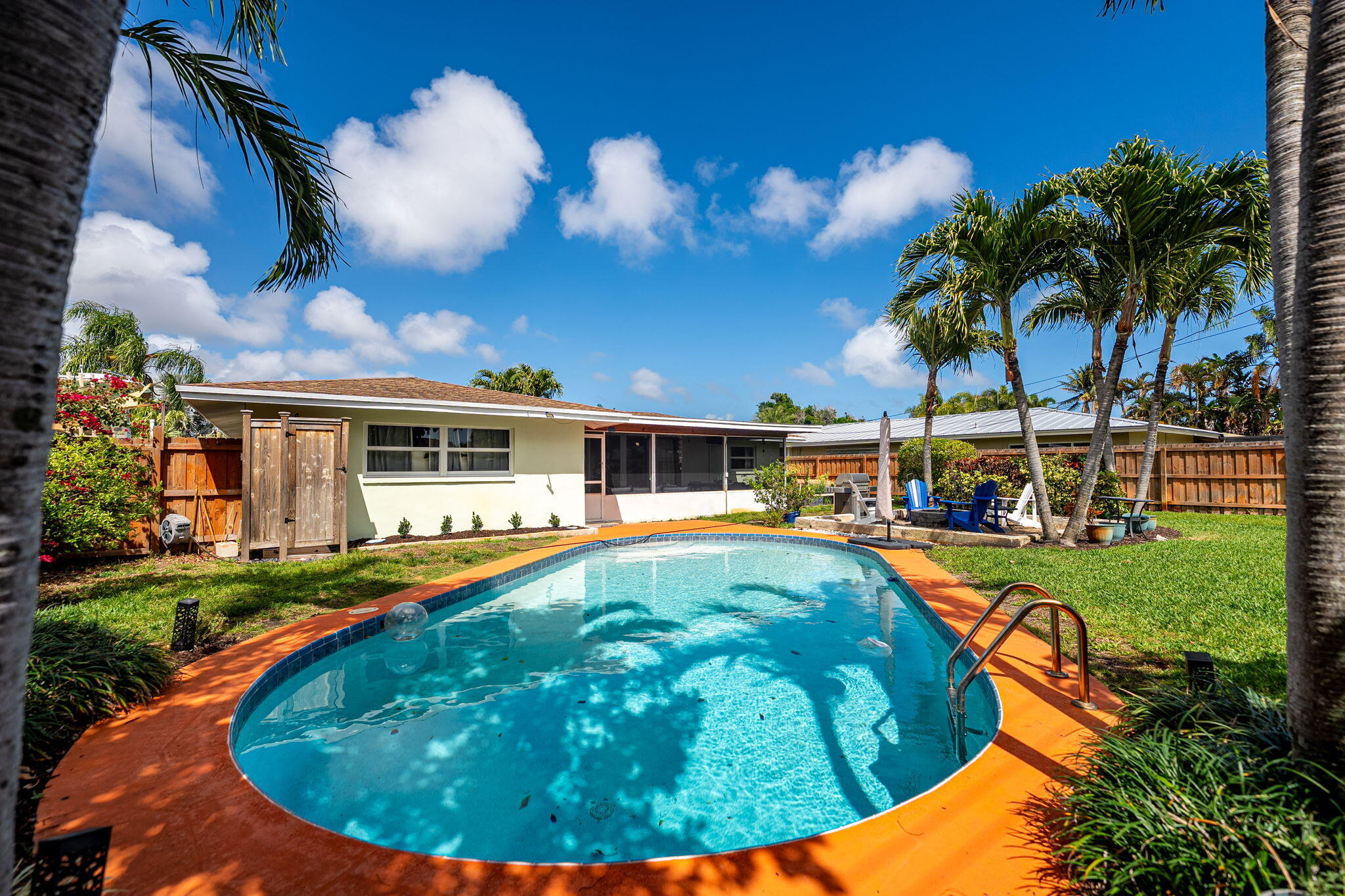 PALM BEACH GARDENS 3 - Residential