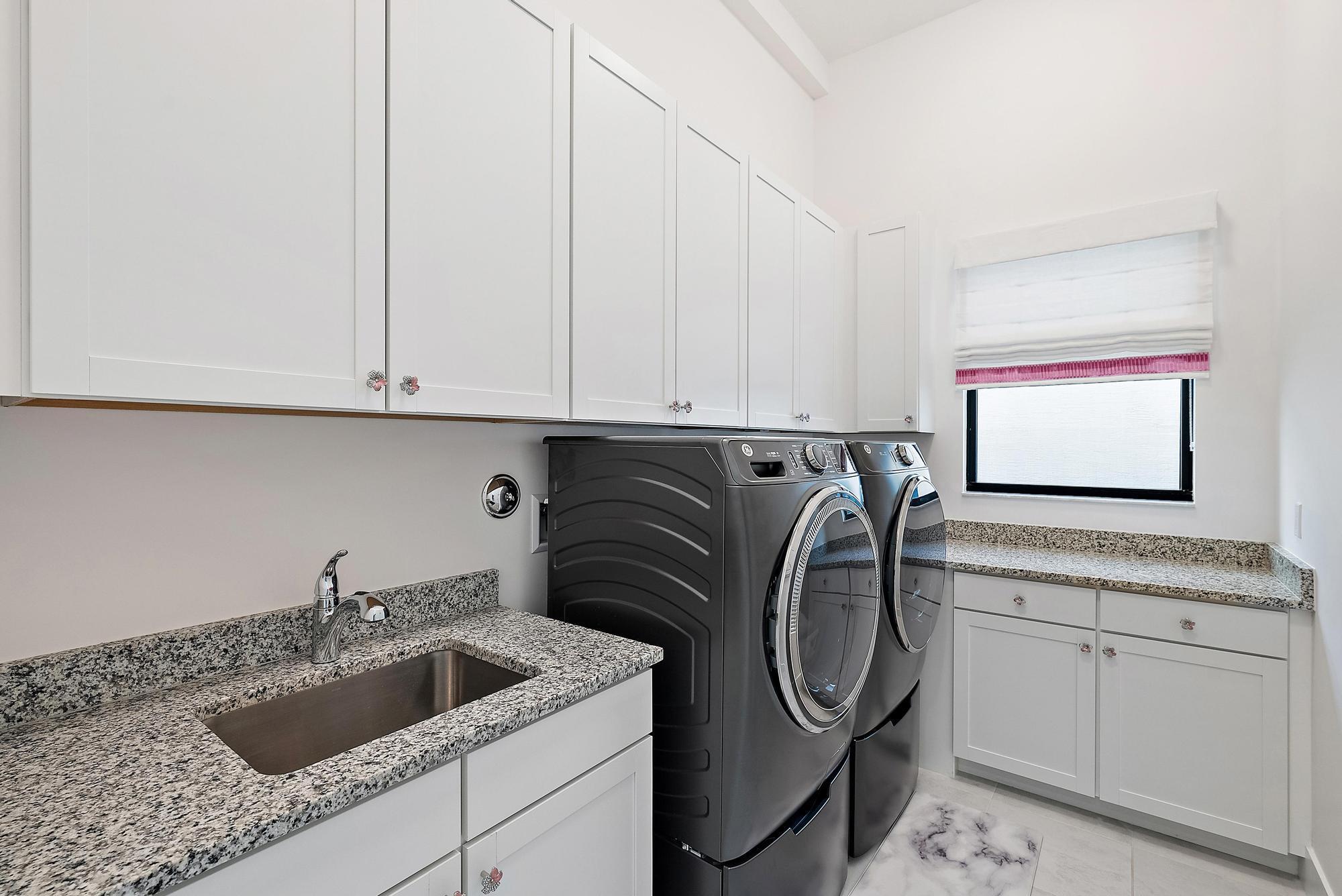 ARTISTRY - Residential