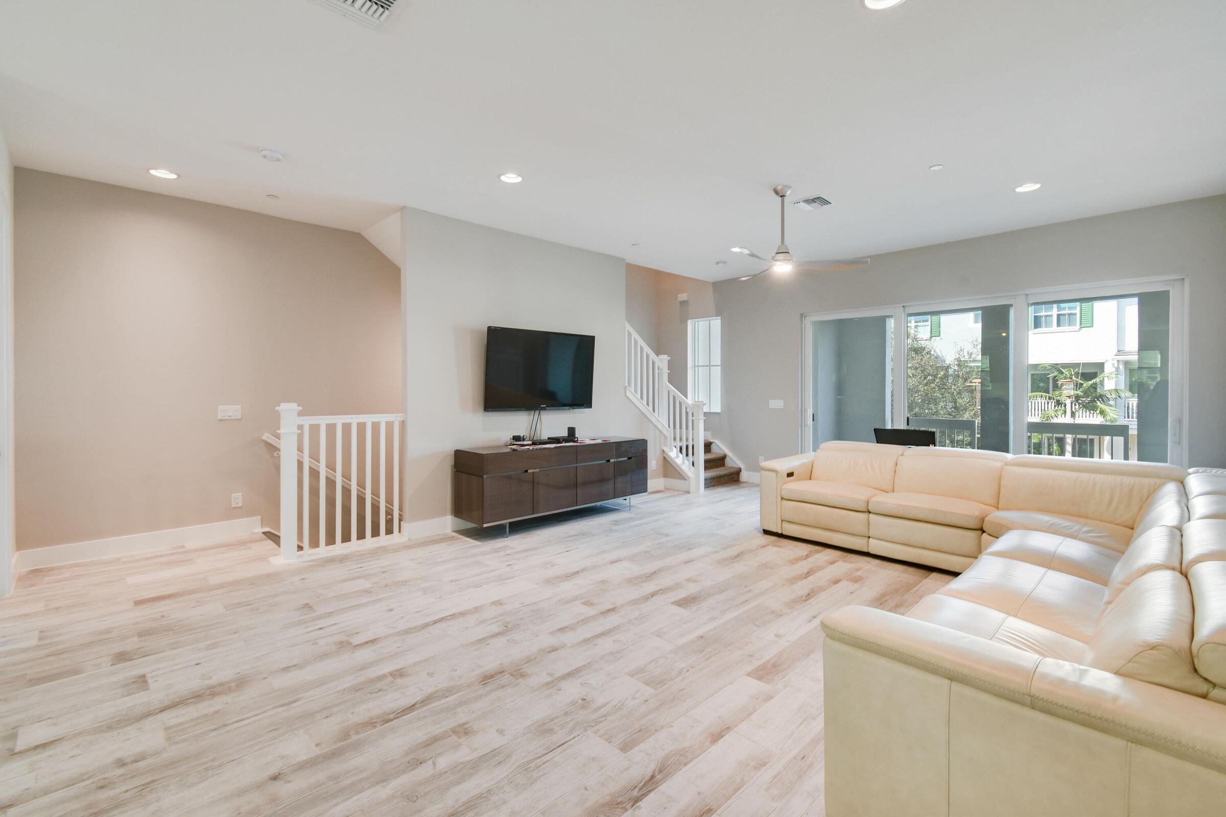 ALTON NEIGHBORHOOD 4 - Residential