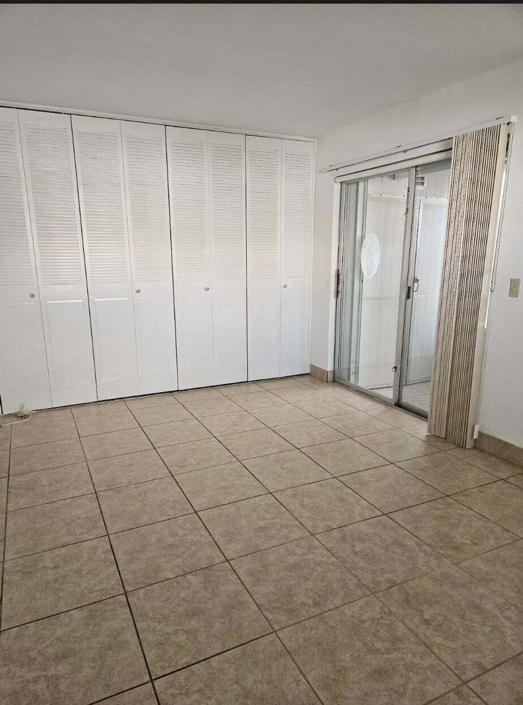 Photo of 39 Valencia, Delray Beach, FL 33446 (MLS # B26010381)