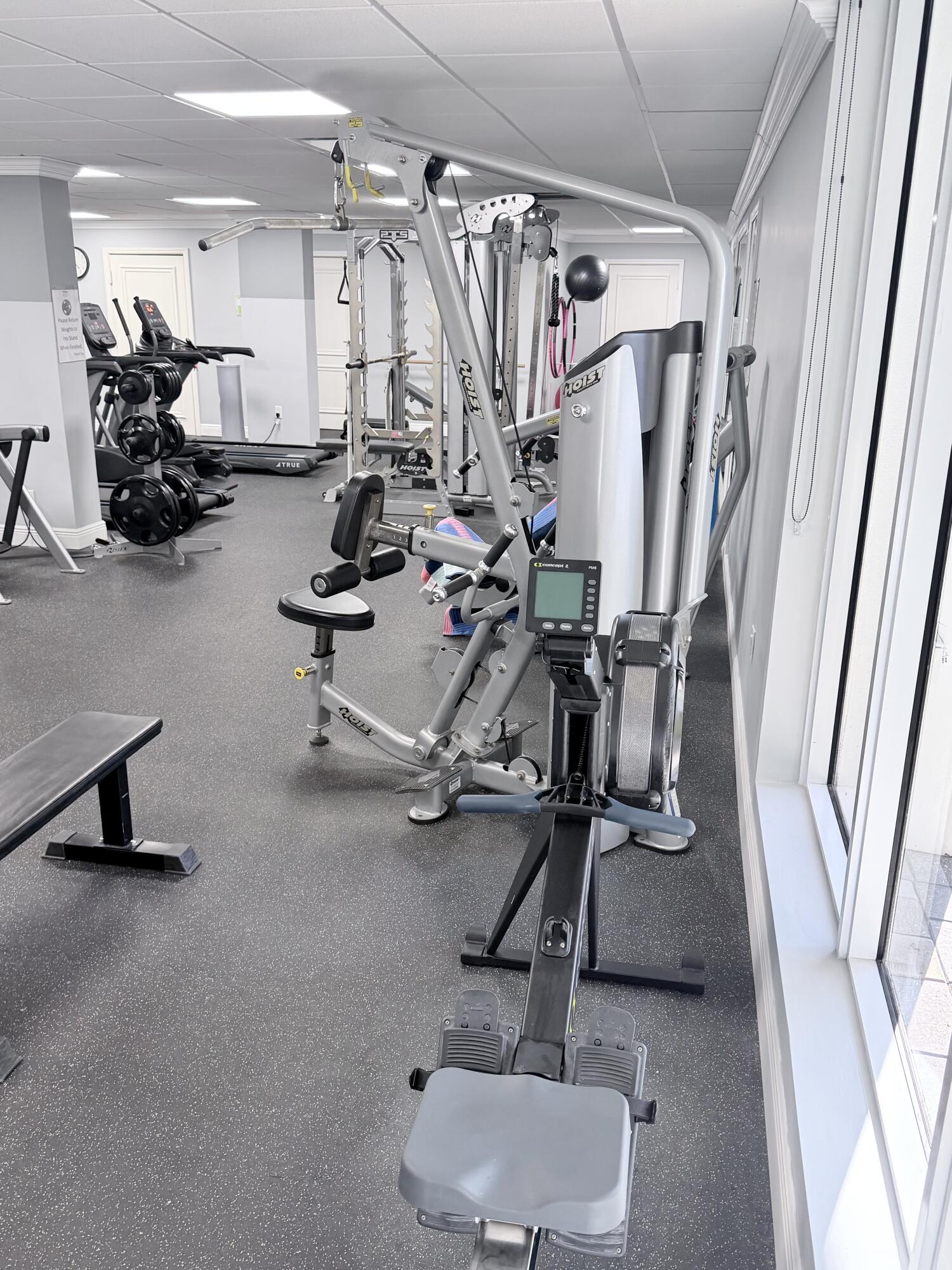 BARCLAY CONDO - Residential