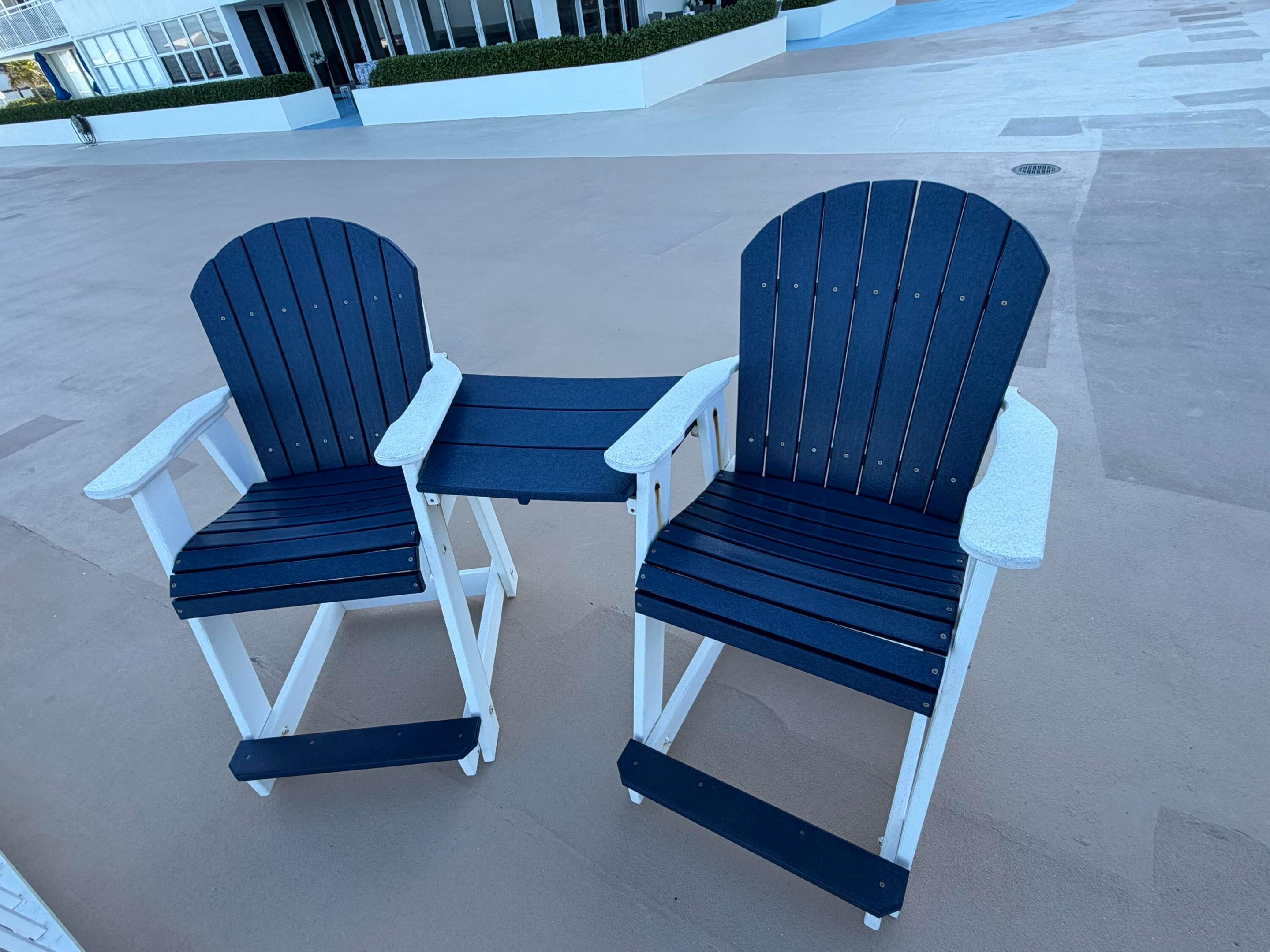 BARCLAY CONDO - Residential