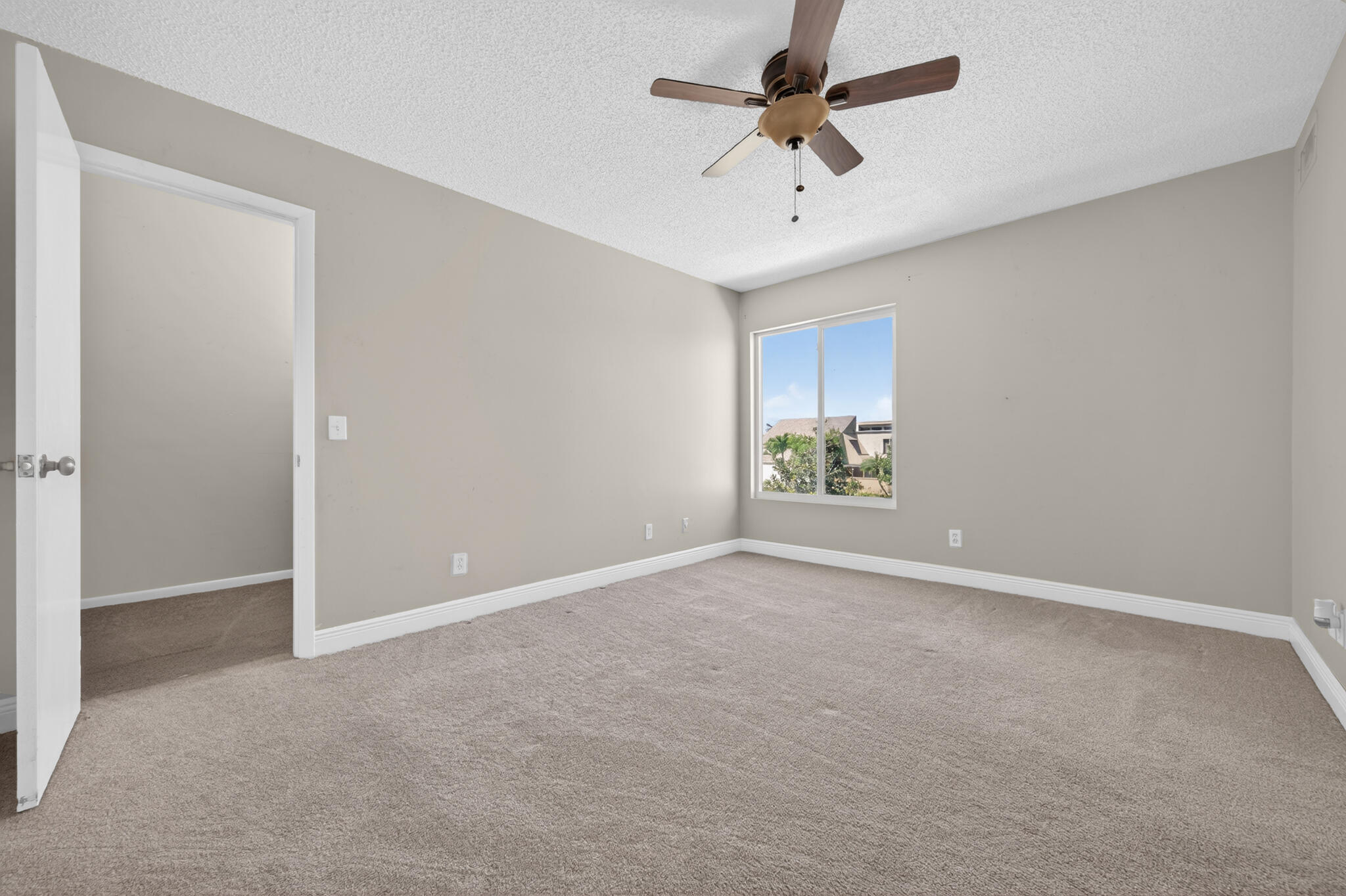 Tarpon Bay Villas - Residential