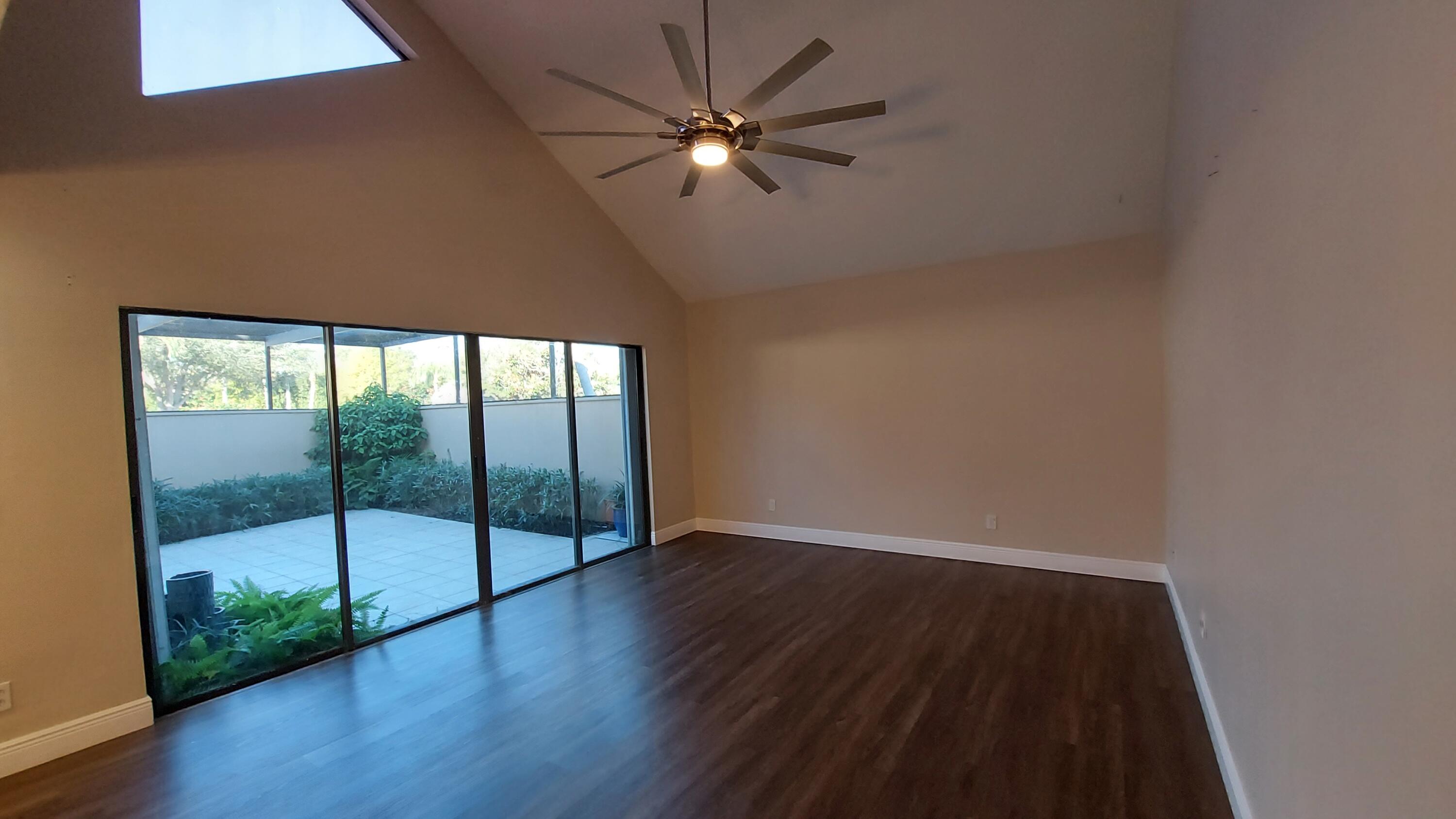 Tarpon Bay Villas - Residential