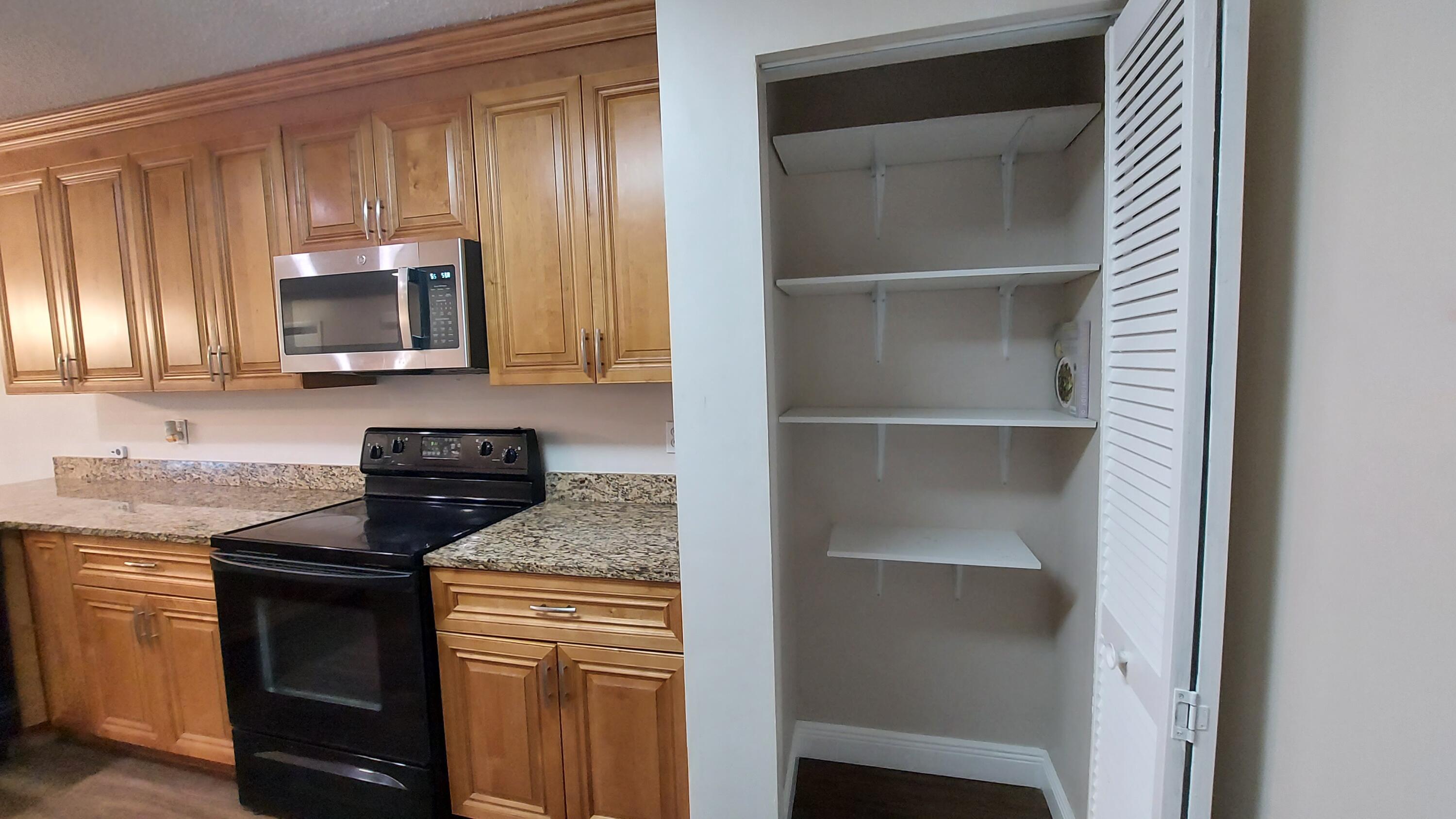 Tarpon Bay Villas - Residential