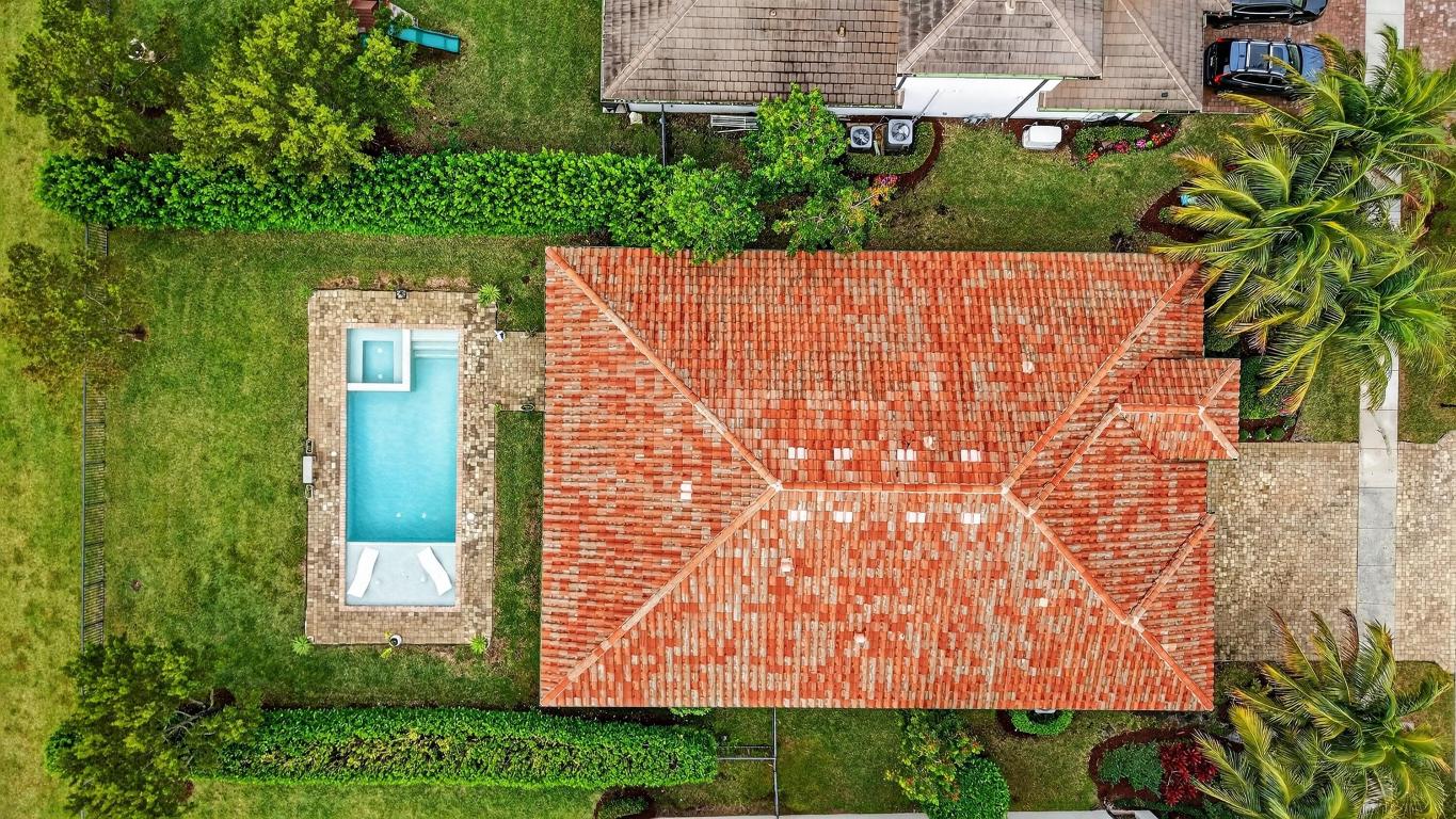 PALM MEADOWS ESTATES - Residential