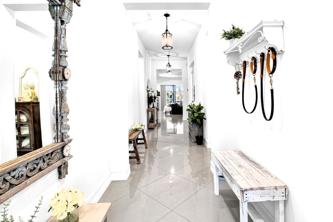 PALM MEADOWS ESTATES - Residential