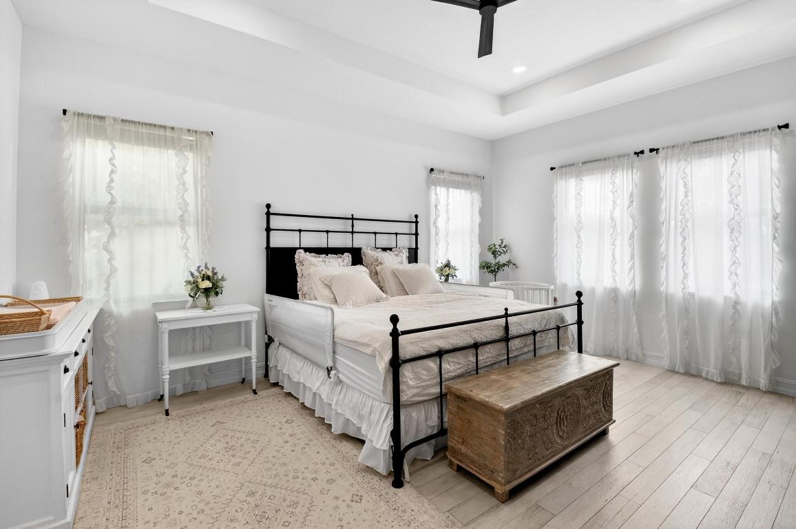 PALM MEADOWS ESTATES - Residential