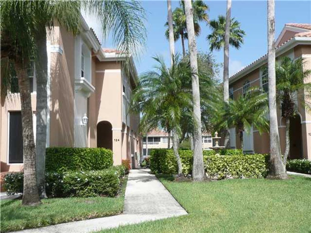 Photo of 124 Legendary Circle, Palm Beach Gardens, FL 33418 (MLS # R11153396)