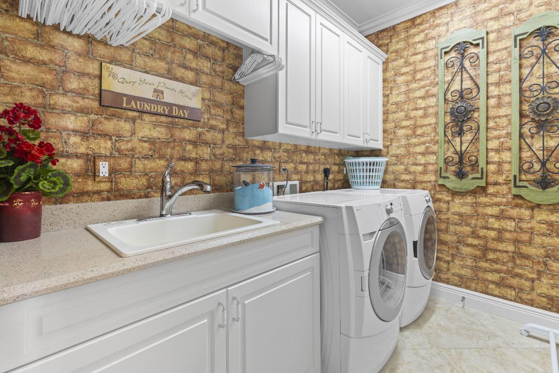 OUTRIGGER HARBOUR CO - Residential