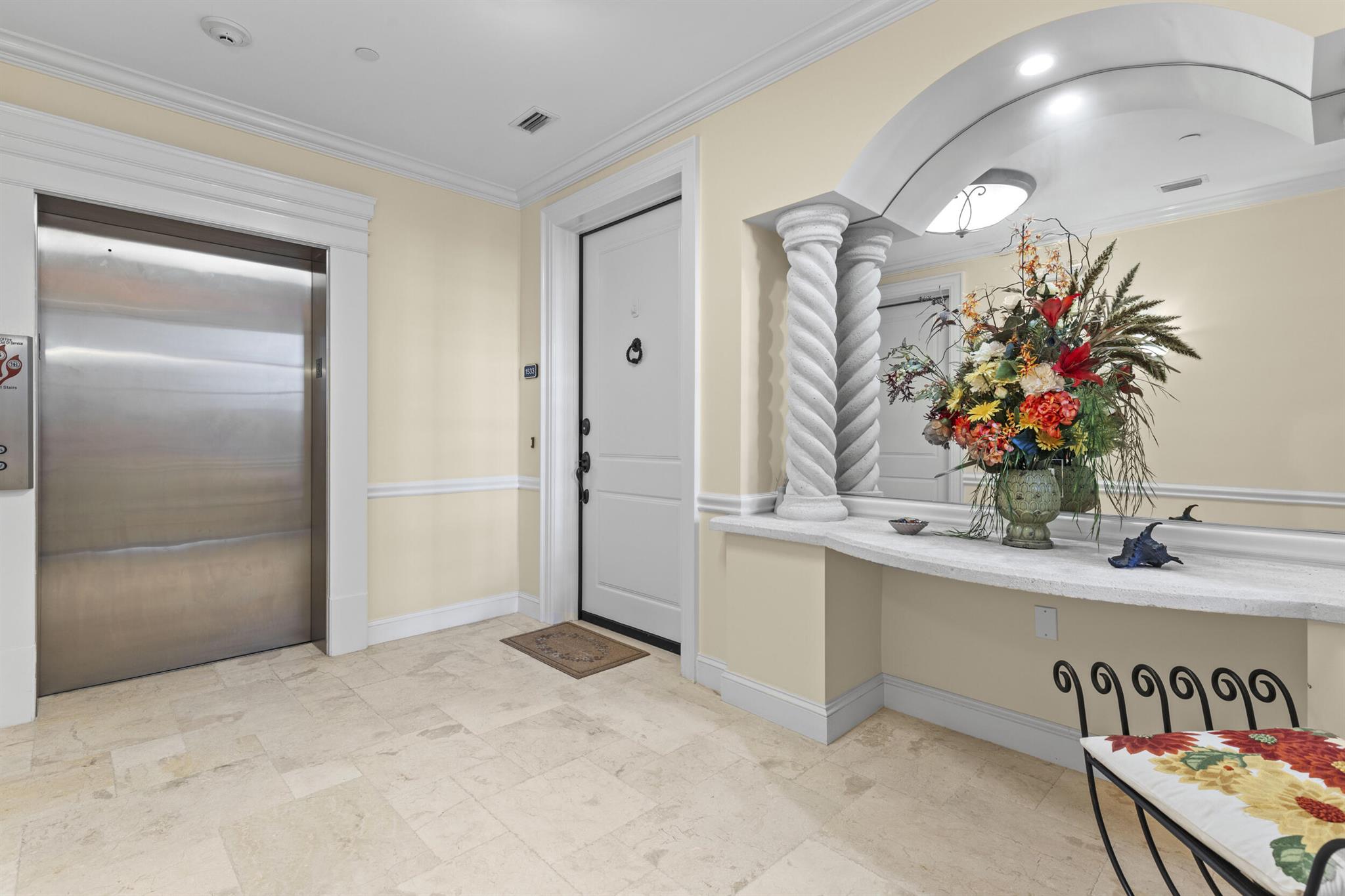 1533 NE Outrigger Landings Drive 205
