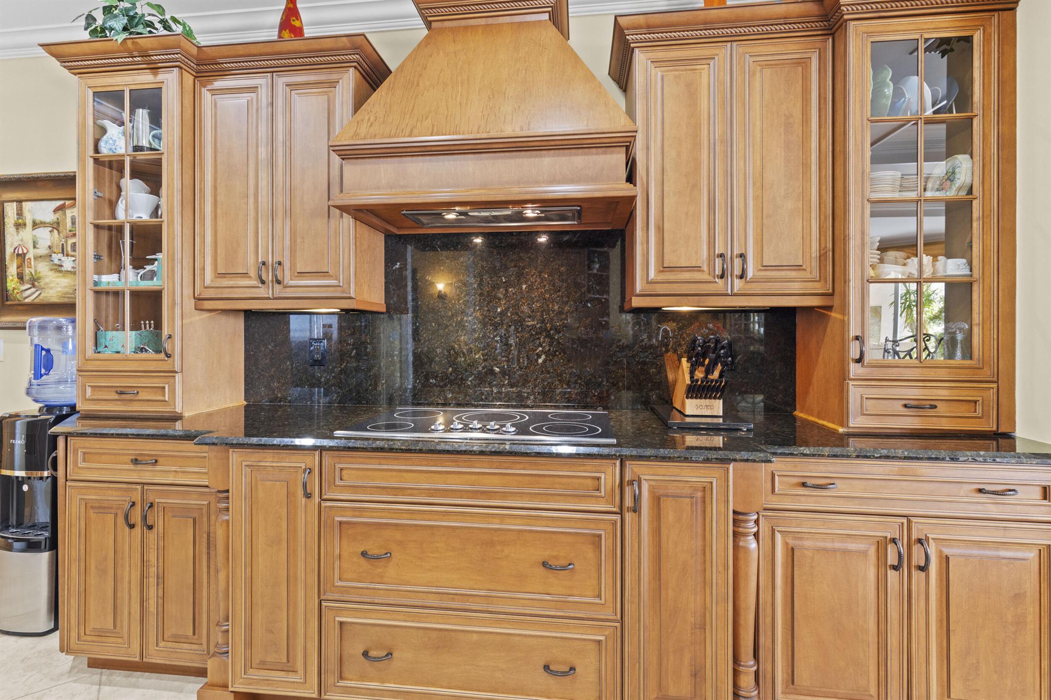 OUTRIGGER HARBOUR CO - Residential